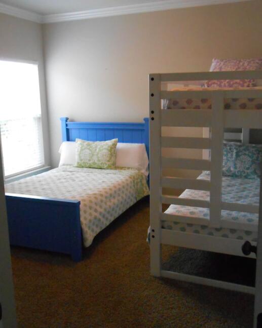 VILLAGES OF CRYSTAL BEACH - Residential