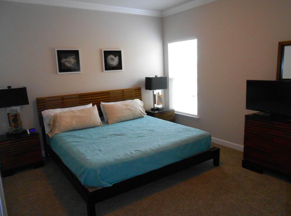 VILLAGES OF CRYSTAL BEACH - Residential