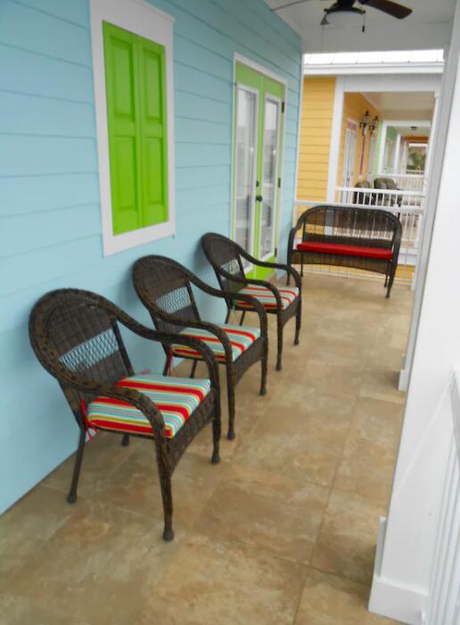 VILLAGES OF CRYSTAL BEACH - Residential