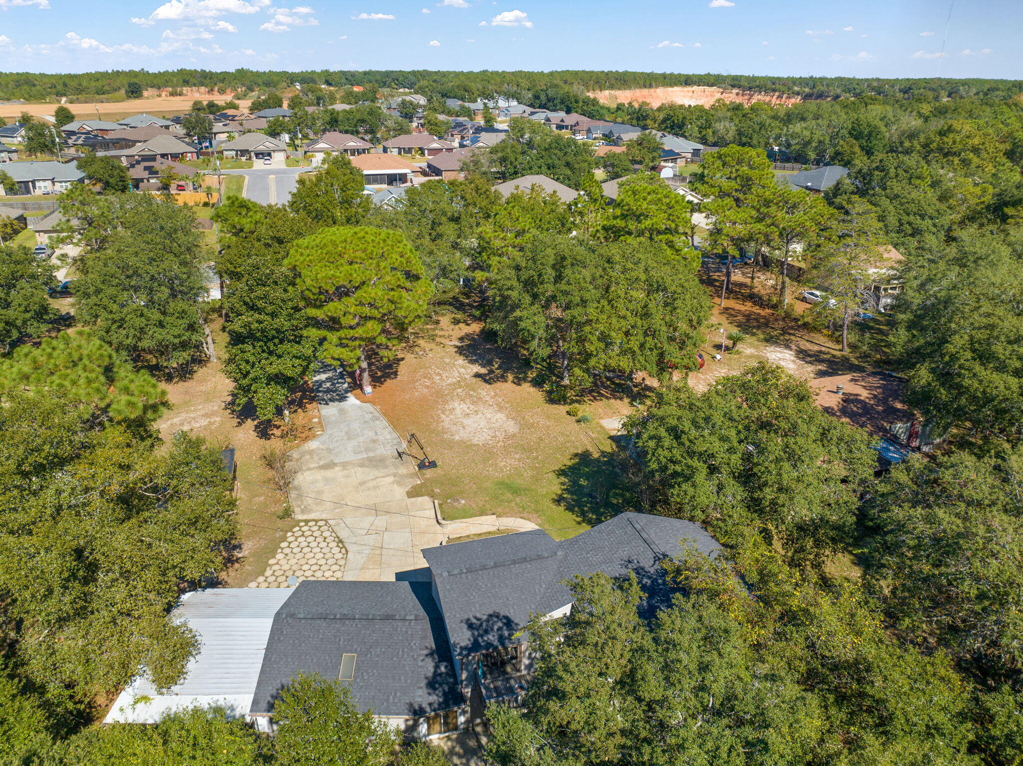 NO RECORDED SUBDIVISION - Residential