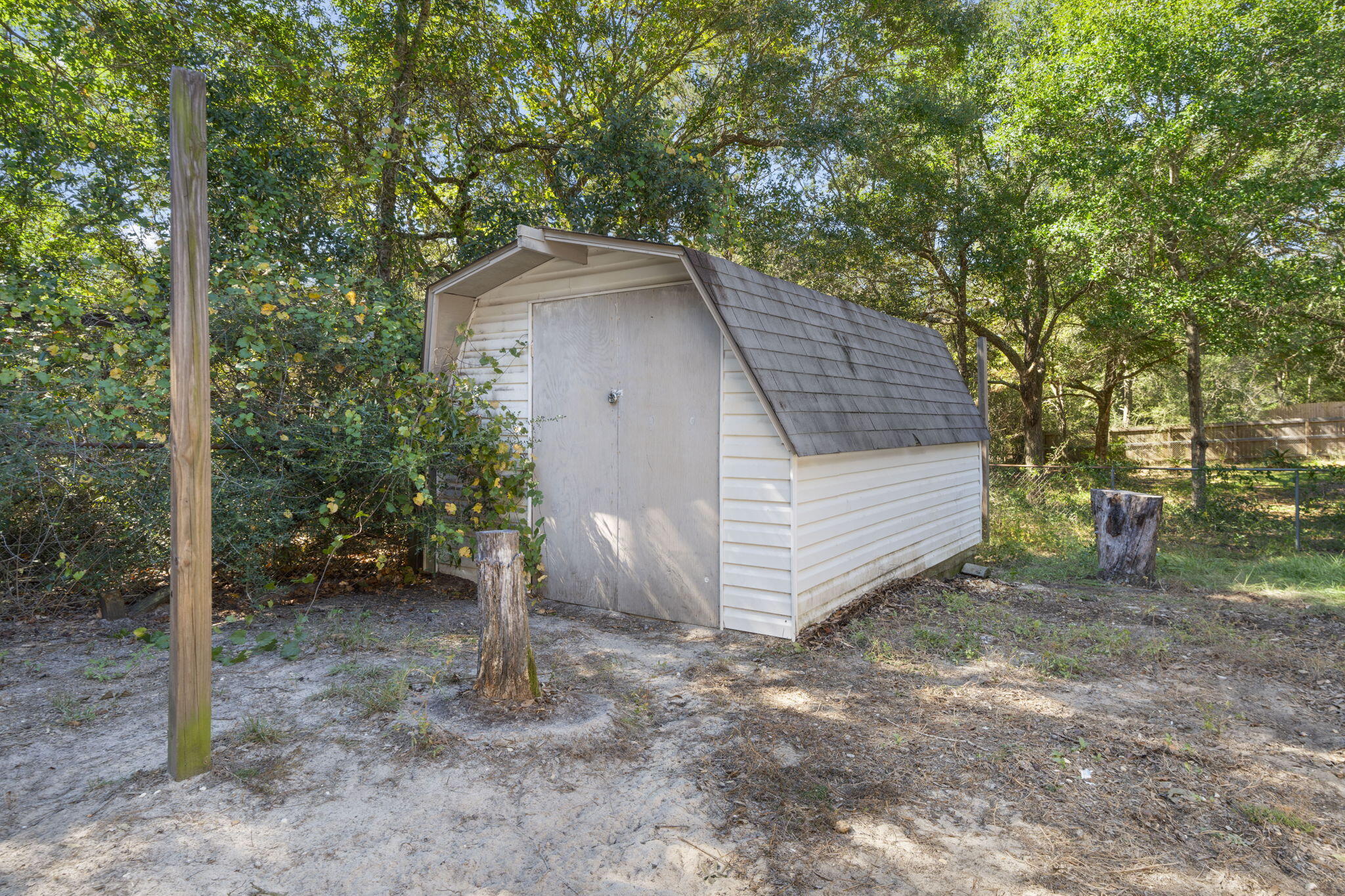 NO RECORDED SUBDIVISION - Residential