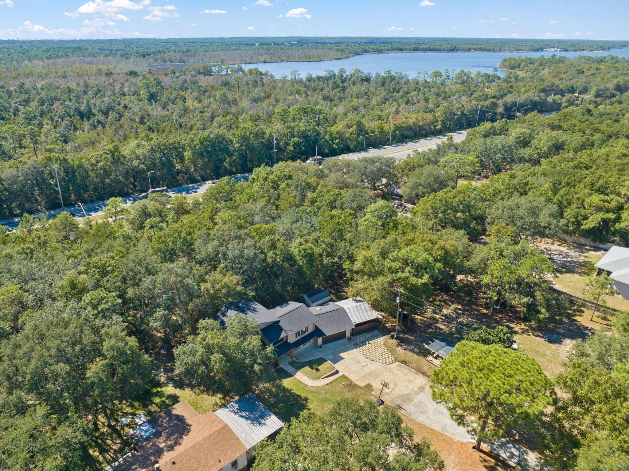 NO RECORDED SUBDIVISION - Residential