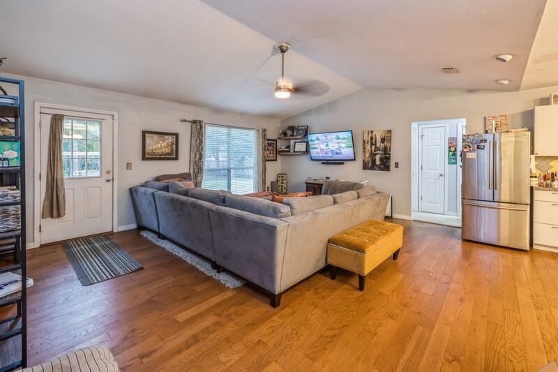 HOLLEY BY THE SEA - Residential