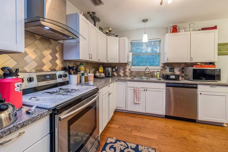 HOLLEY BY THE SEA - Residential