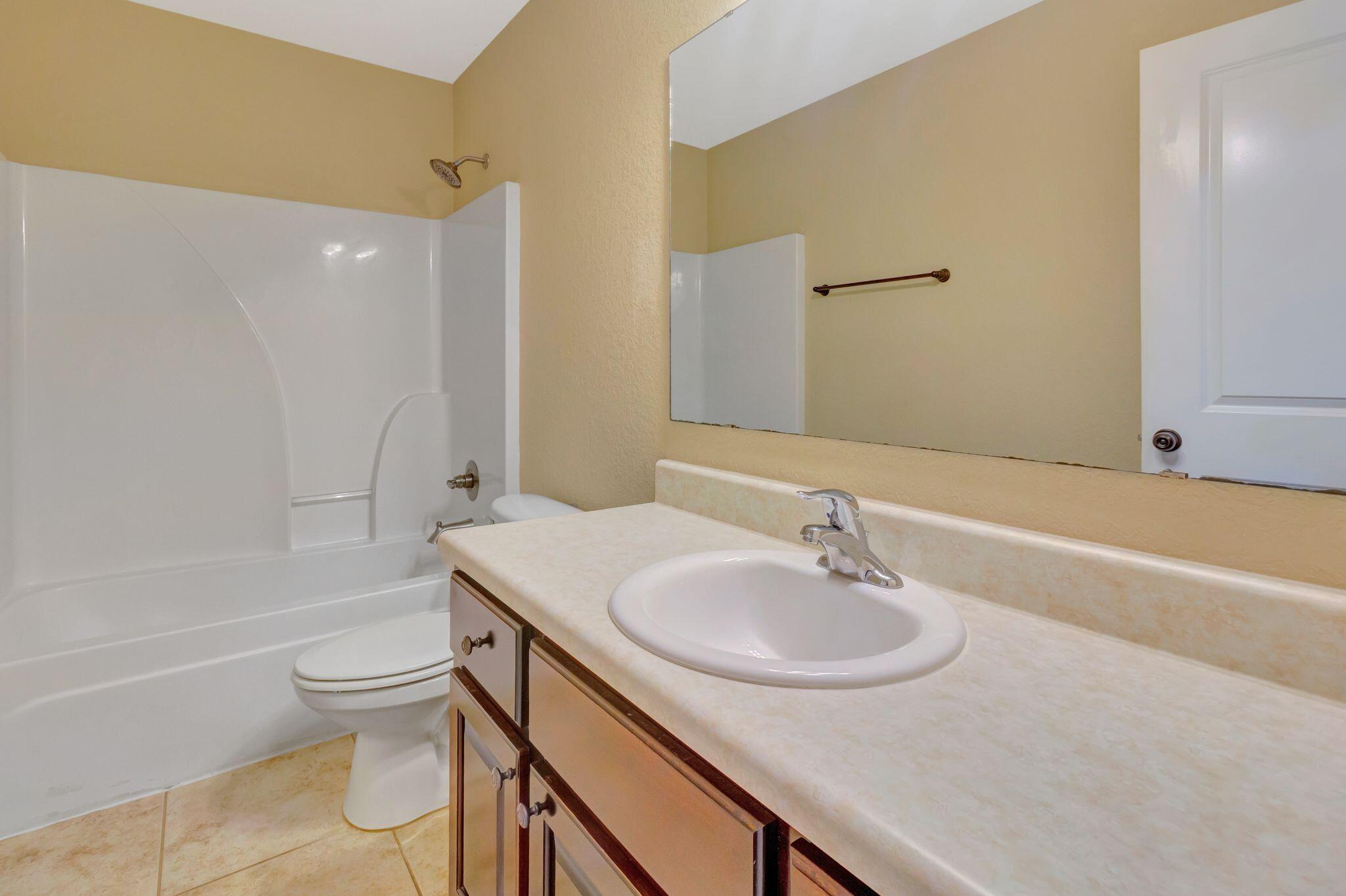 SILVERWOOD - Residential Lease