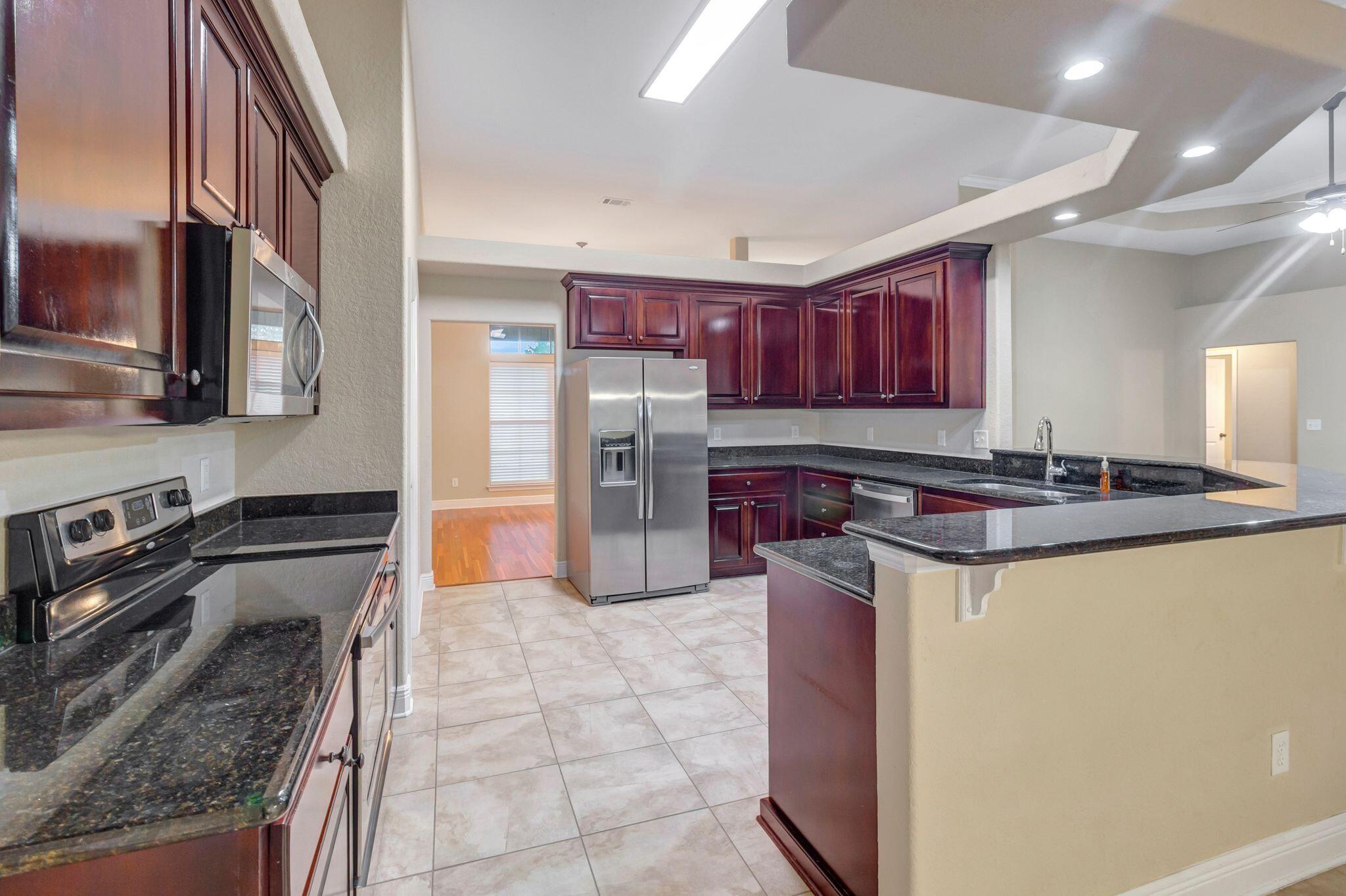 SILVERWOOD - Residential Lease