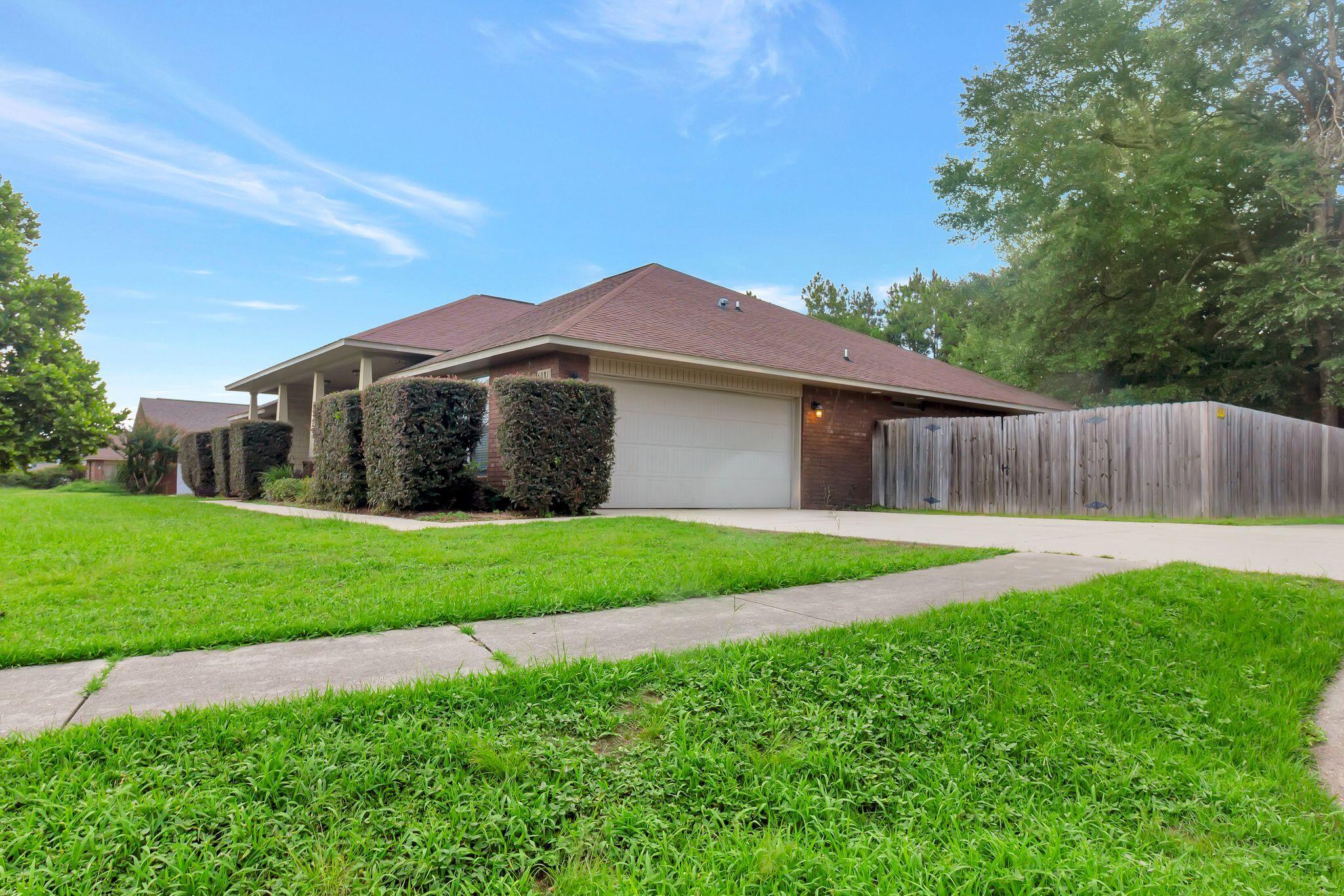 SILVERWOOD - Residential Lease