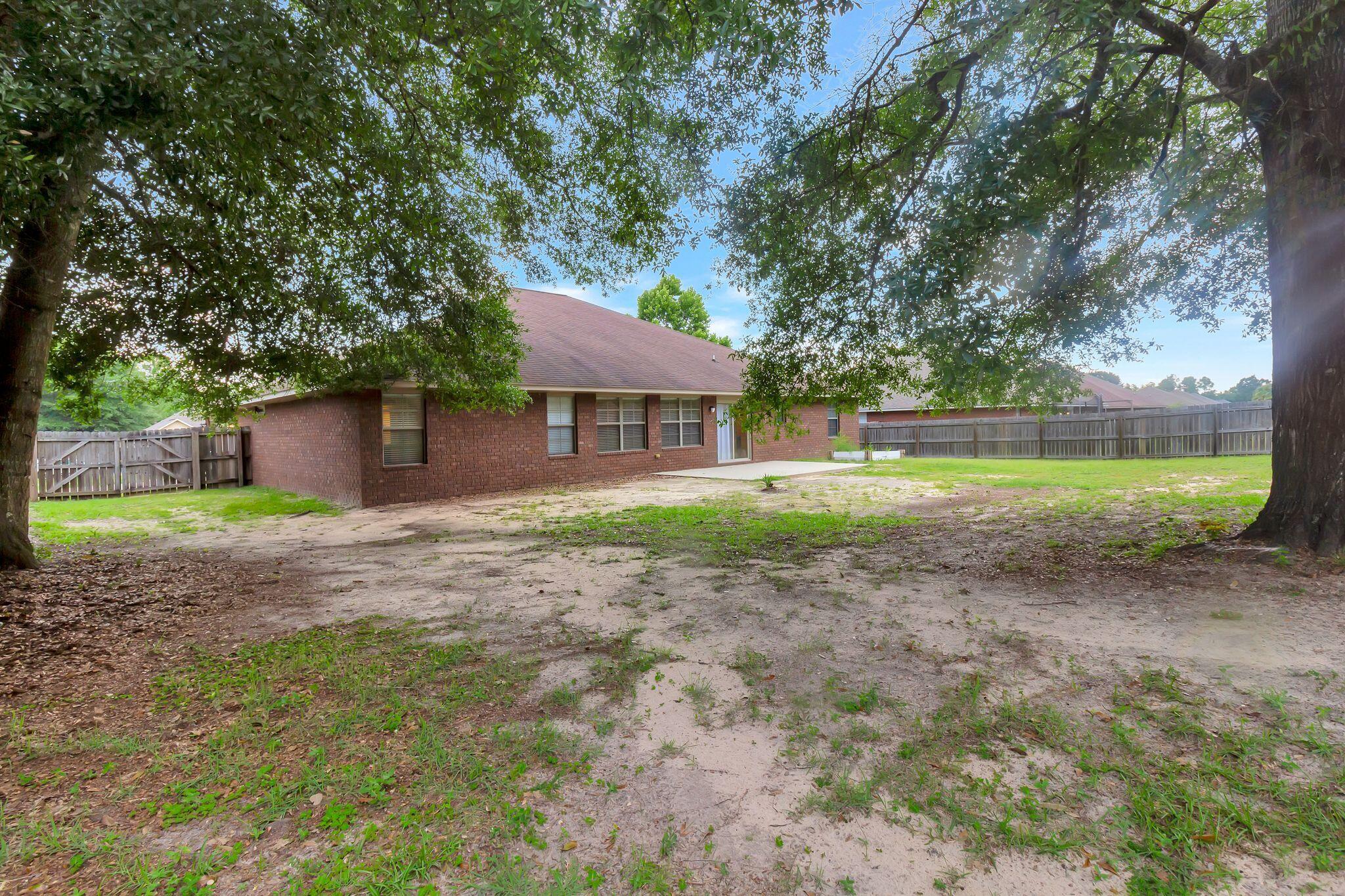 SILVERWOOD - Residential Lease