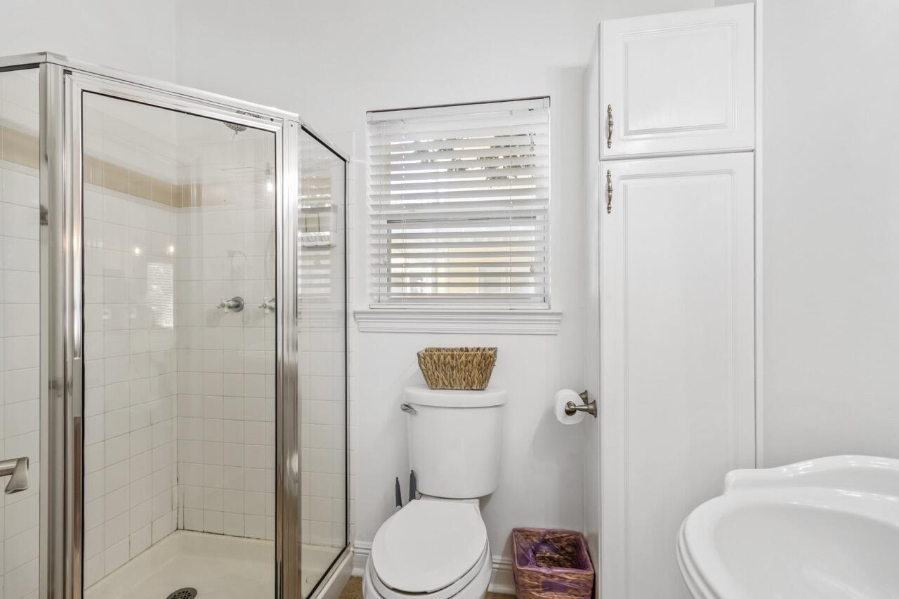 Courtyard at Crystal Beach - Residential