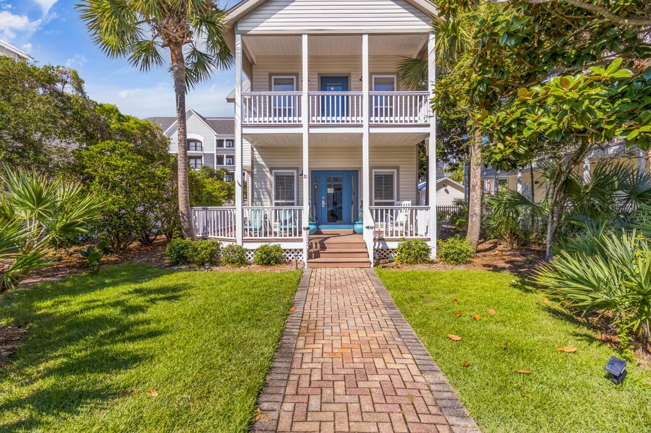 Courtyard at Crystal Beach - Residential