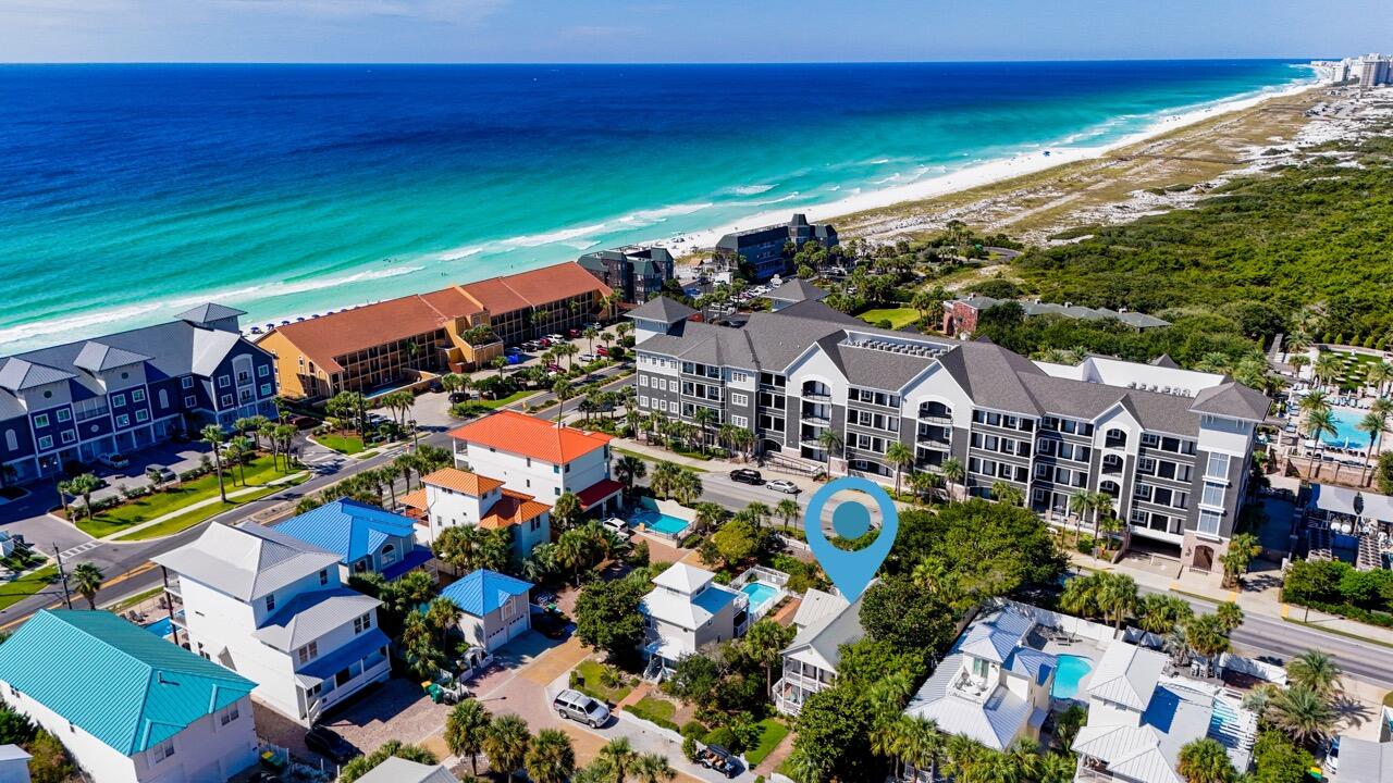 Courtyard at Crystal Beach - Residential