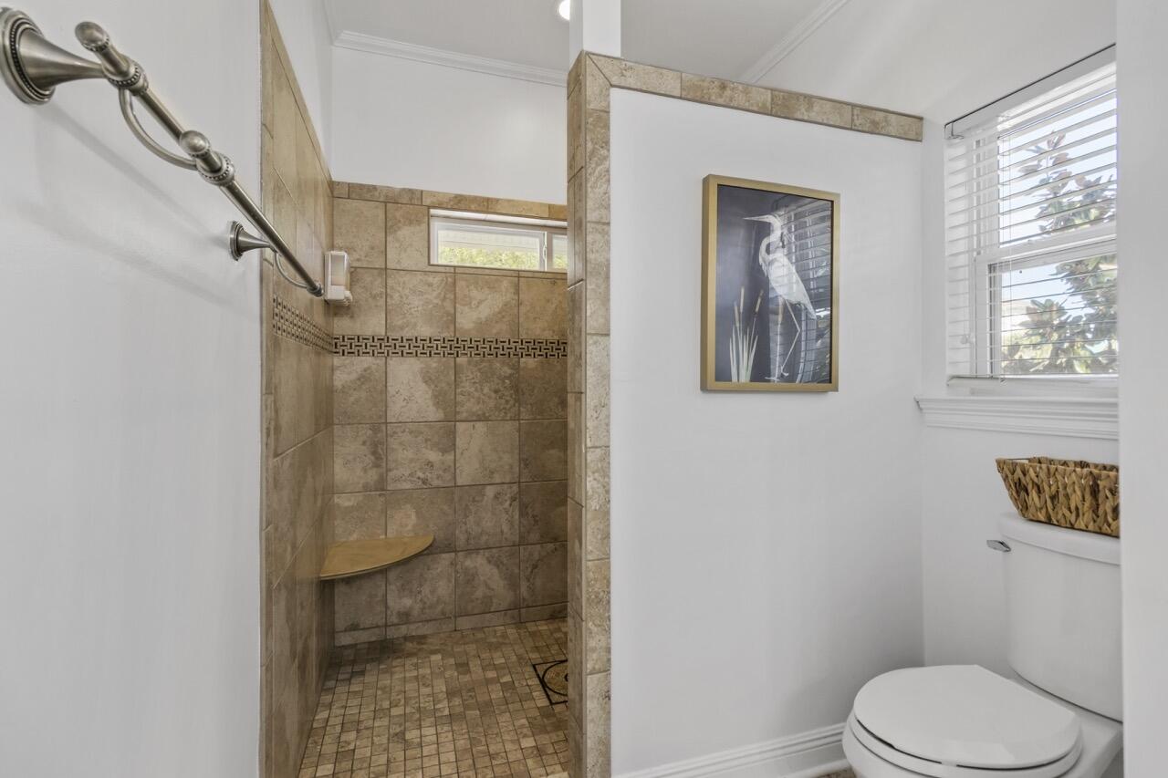 Courtyard at Crystal Beach - Residential