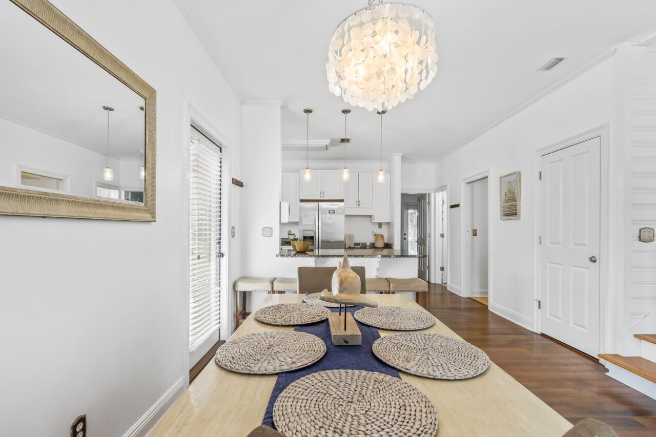 Courtyard at Crystal Beach - Residential