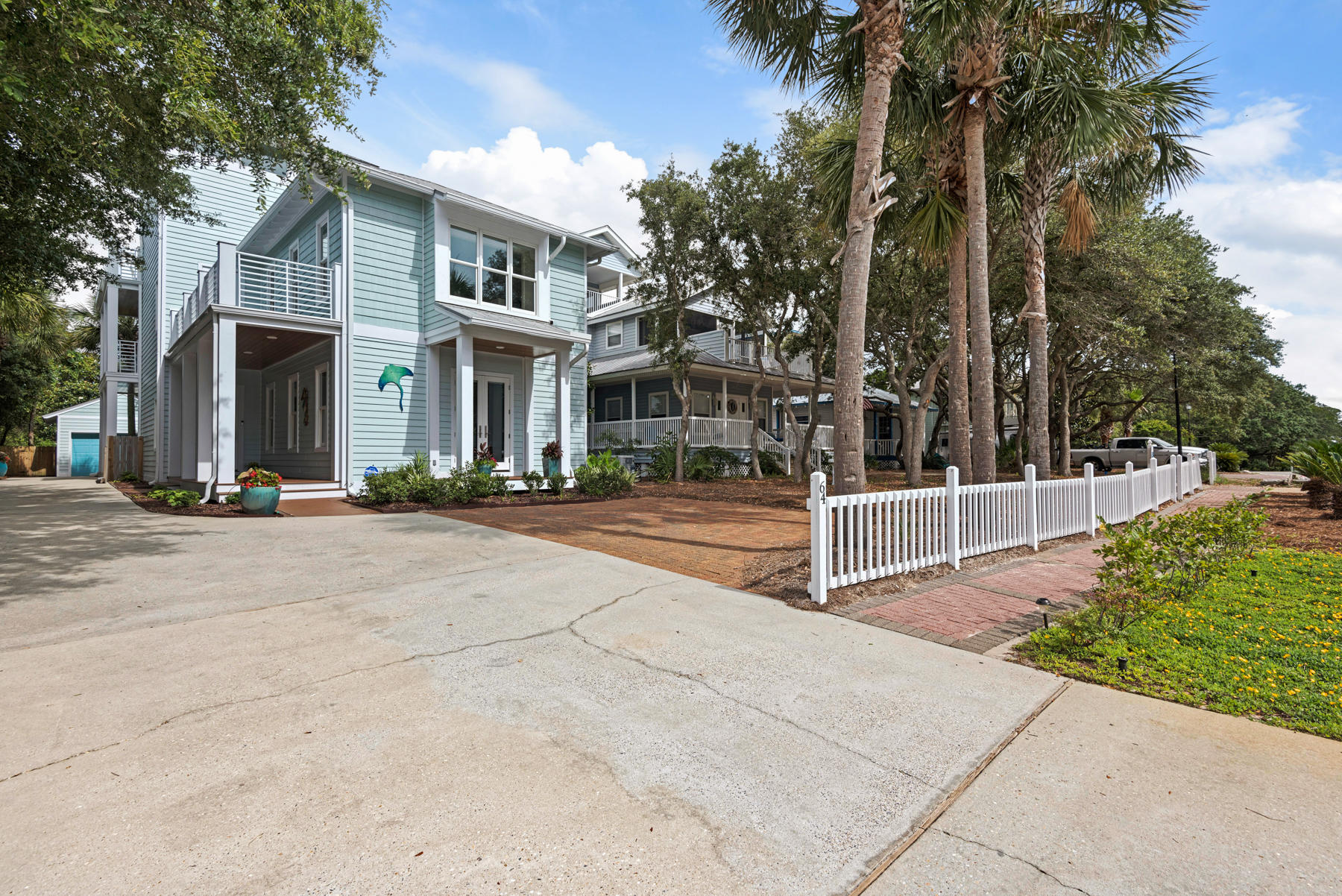 CRYSTAL BEACH - Residential