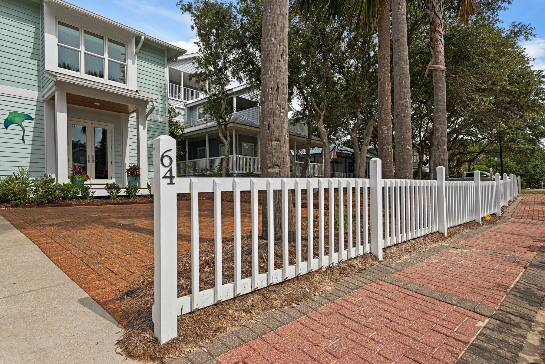 CRYSTAL BEACH - Residential