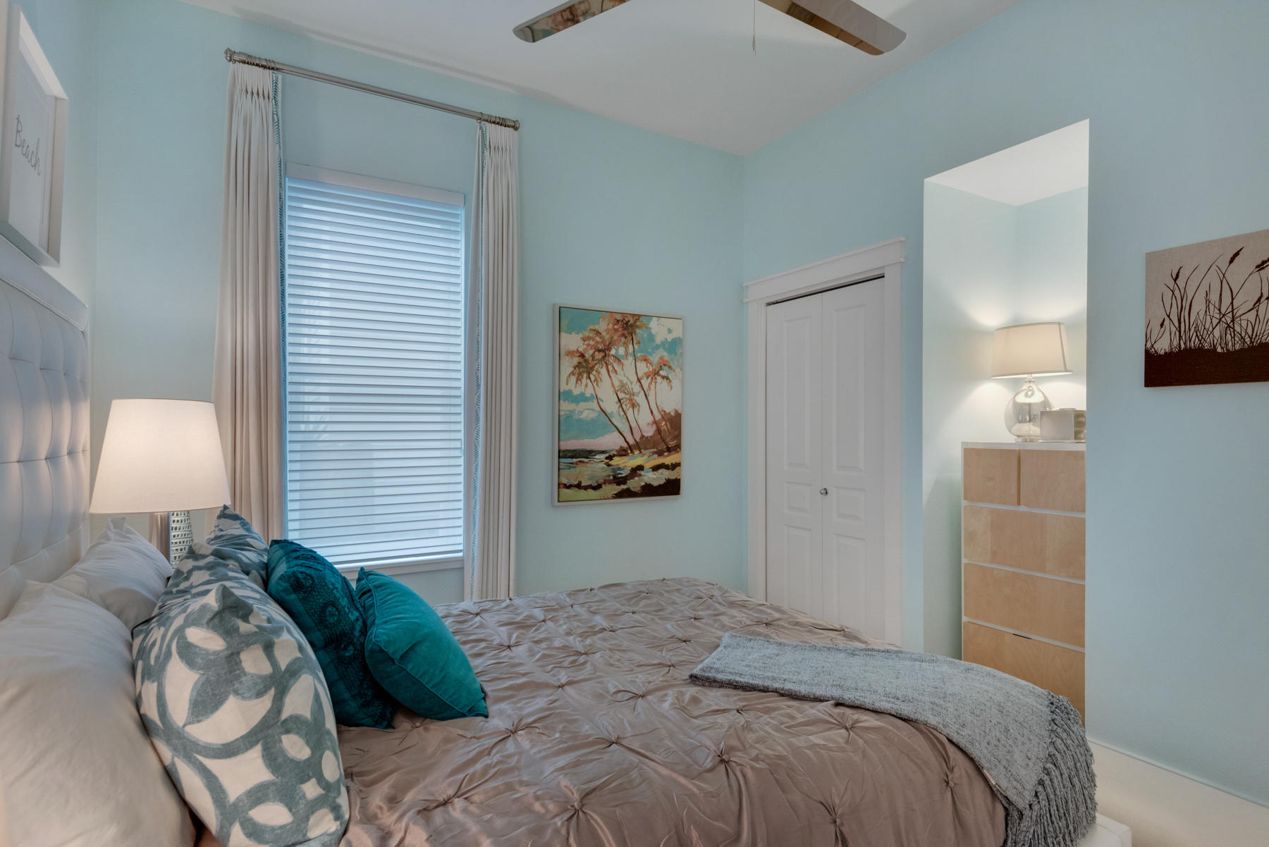 CRYSTAL BEACH - Residential