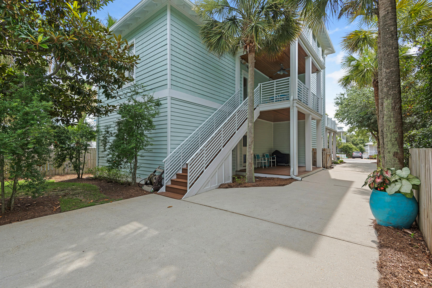 CRYSTAL BEACH - Residential