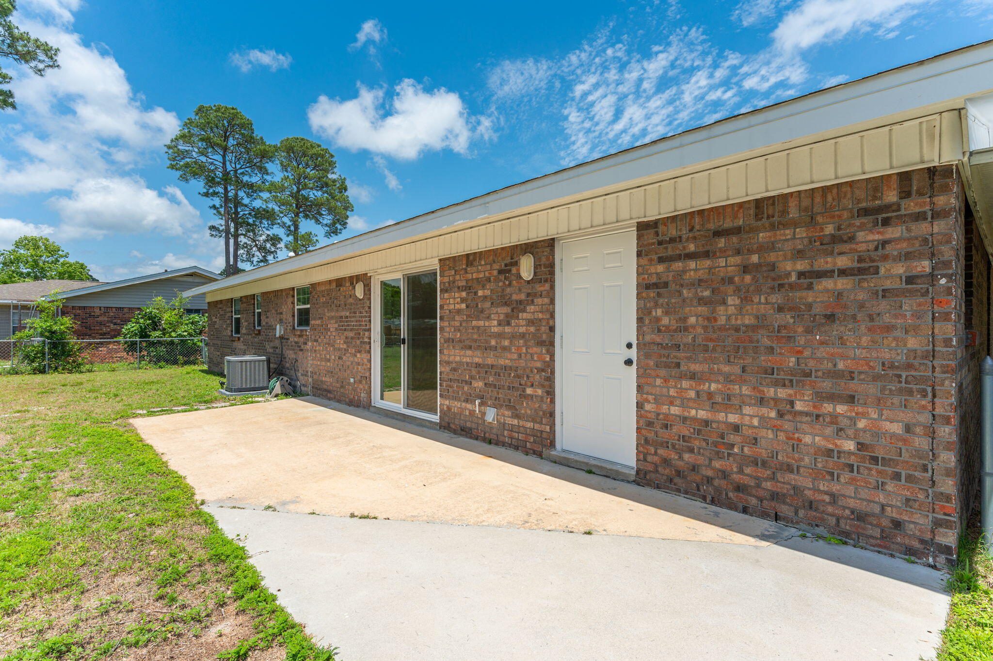 SHERRY PARK - Residential Lease