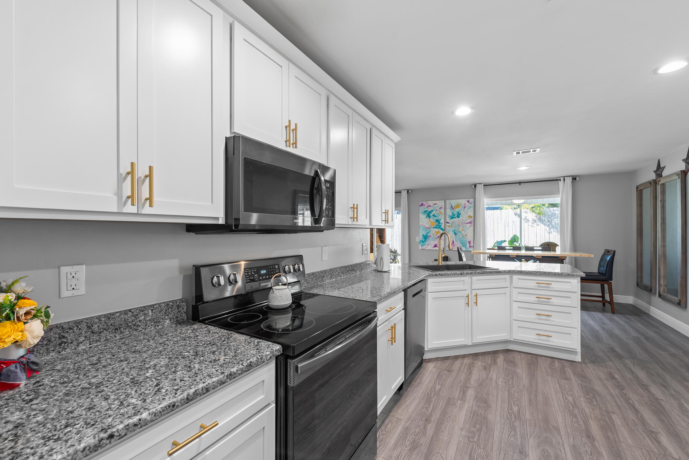 FOUNTAINVIEW - Residential