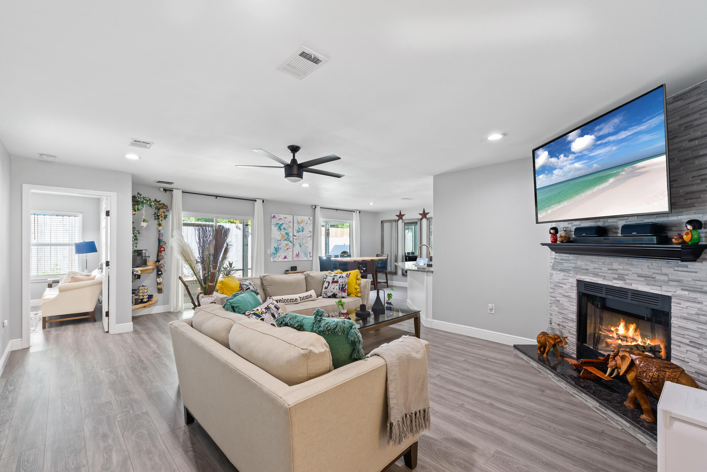 FOUNTAINVIEW - Residential