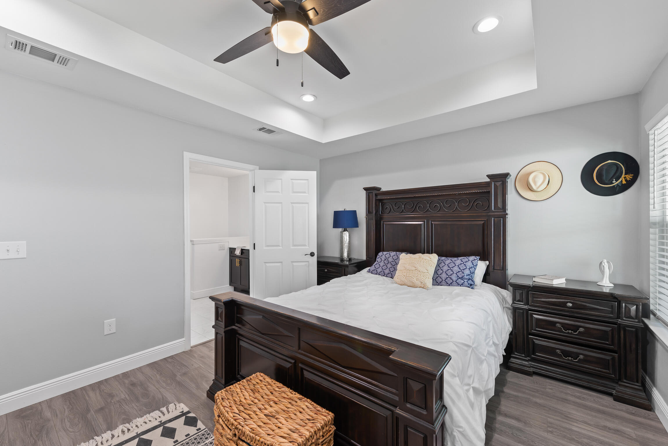 FOUNTAINVIEW - Residential