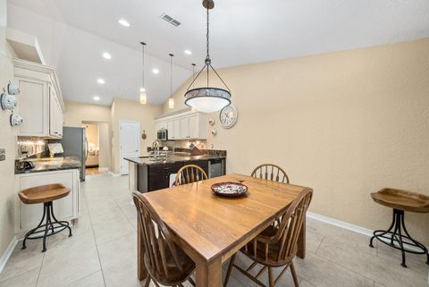 A home in Santa Rosa Beach