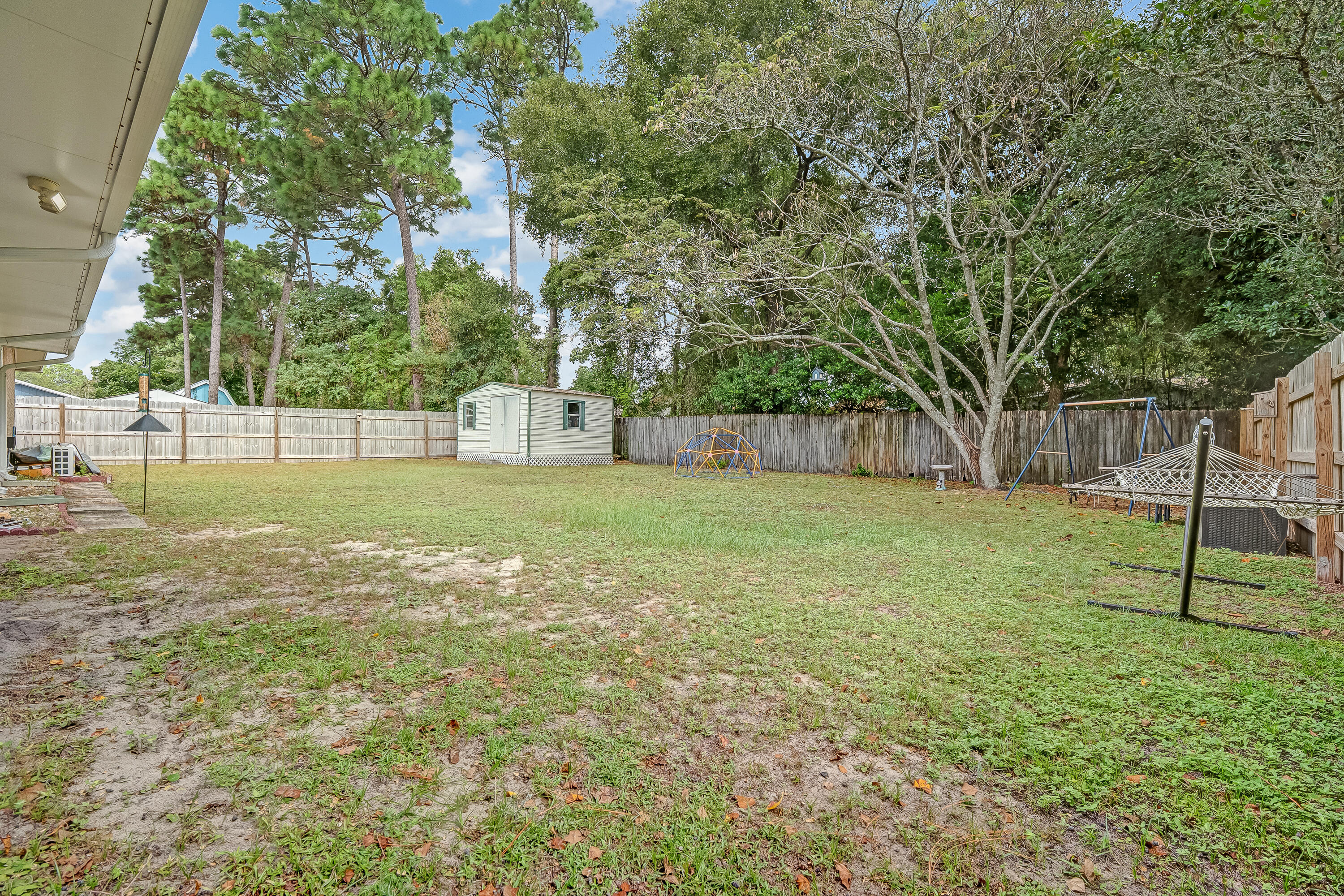 PALM ESTATES UNIT 3 - Residential