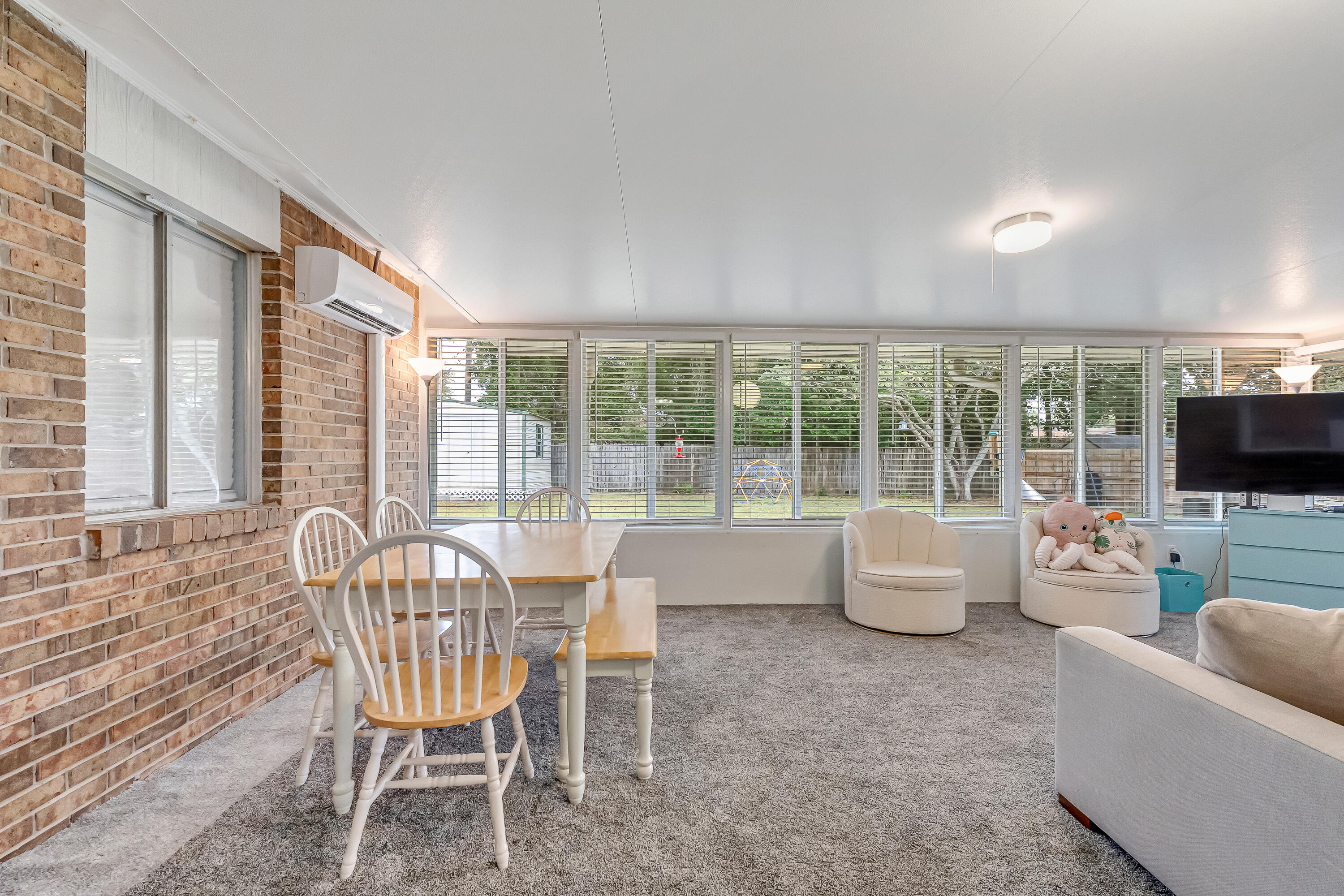 PALM ESTATES UNIT 3 - Residential