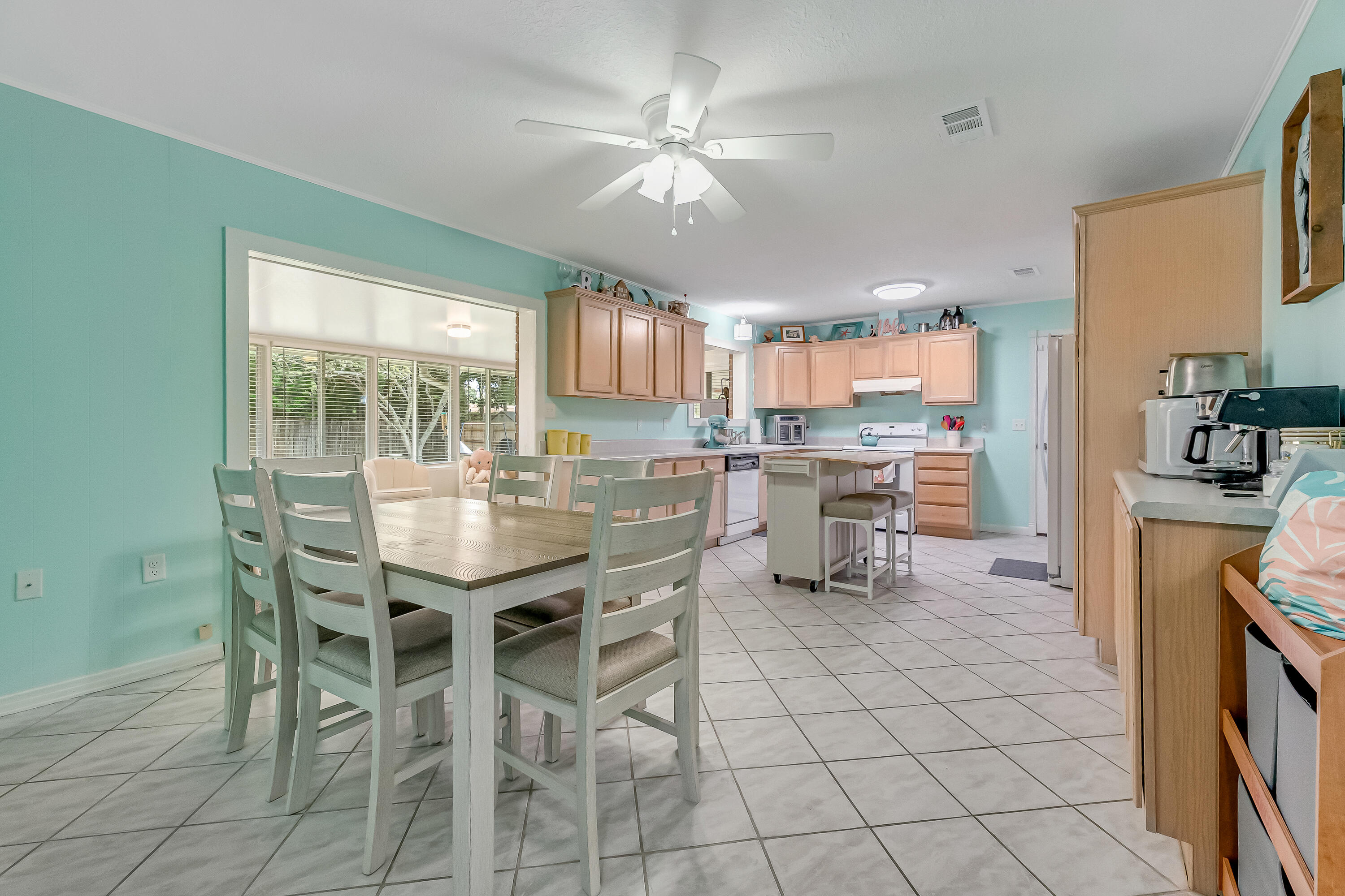 PALM ESTATES UNIT 3 - Residential