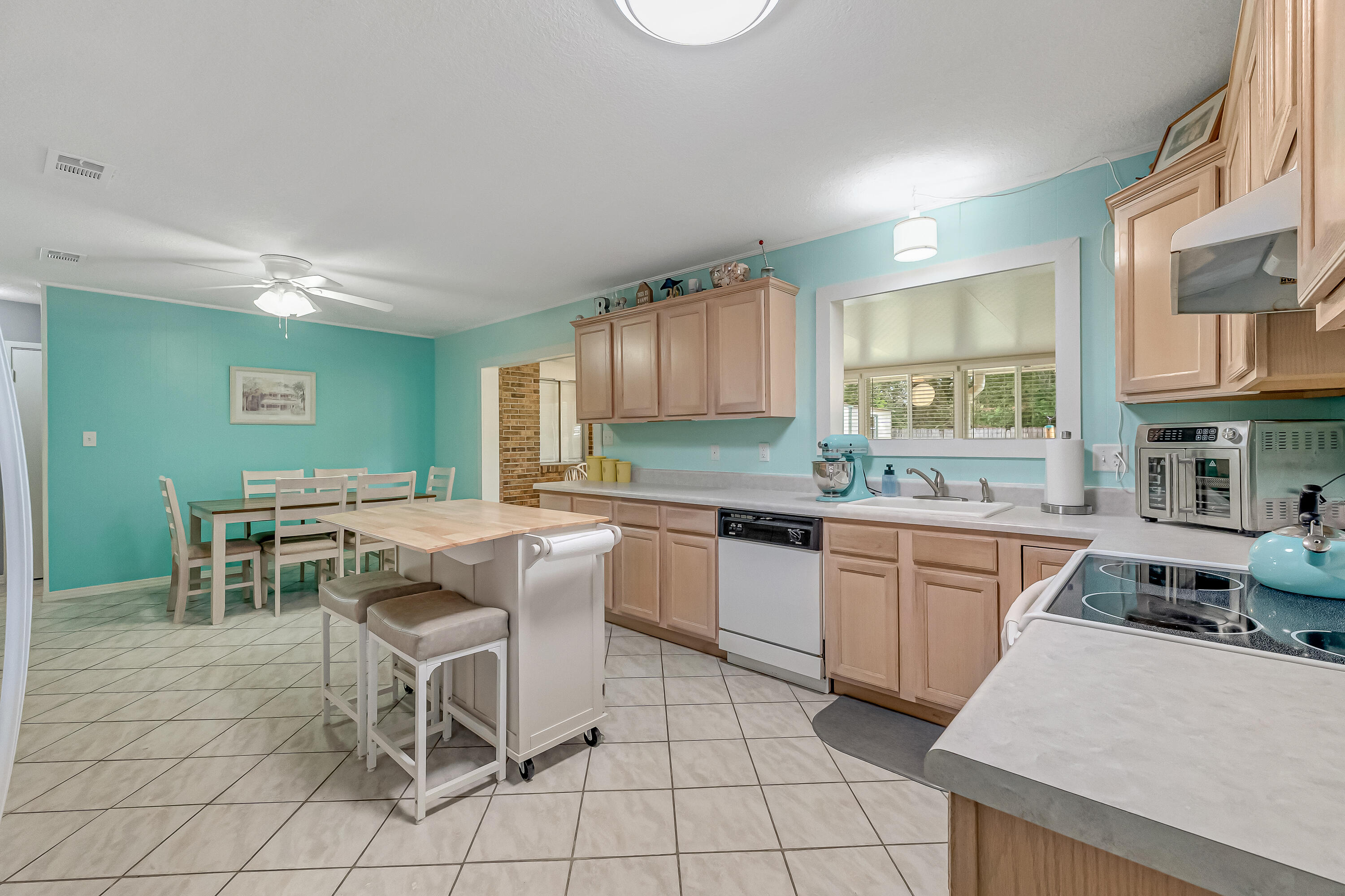 PALM ESTATES UNIT 3 - Residential