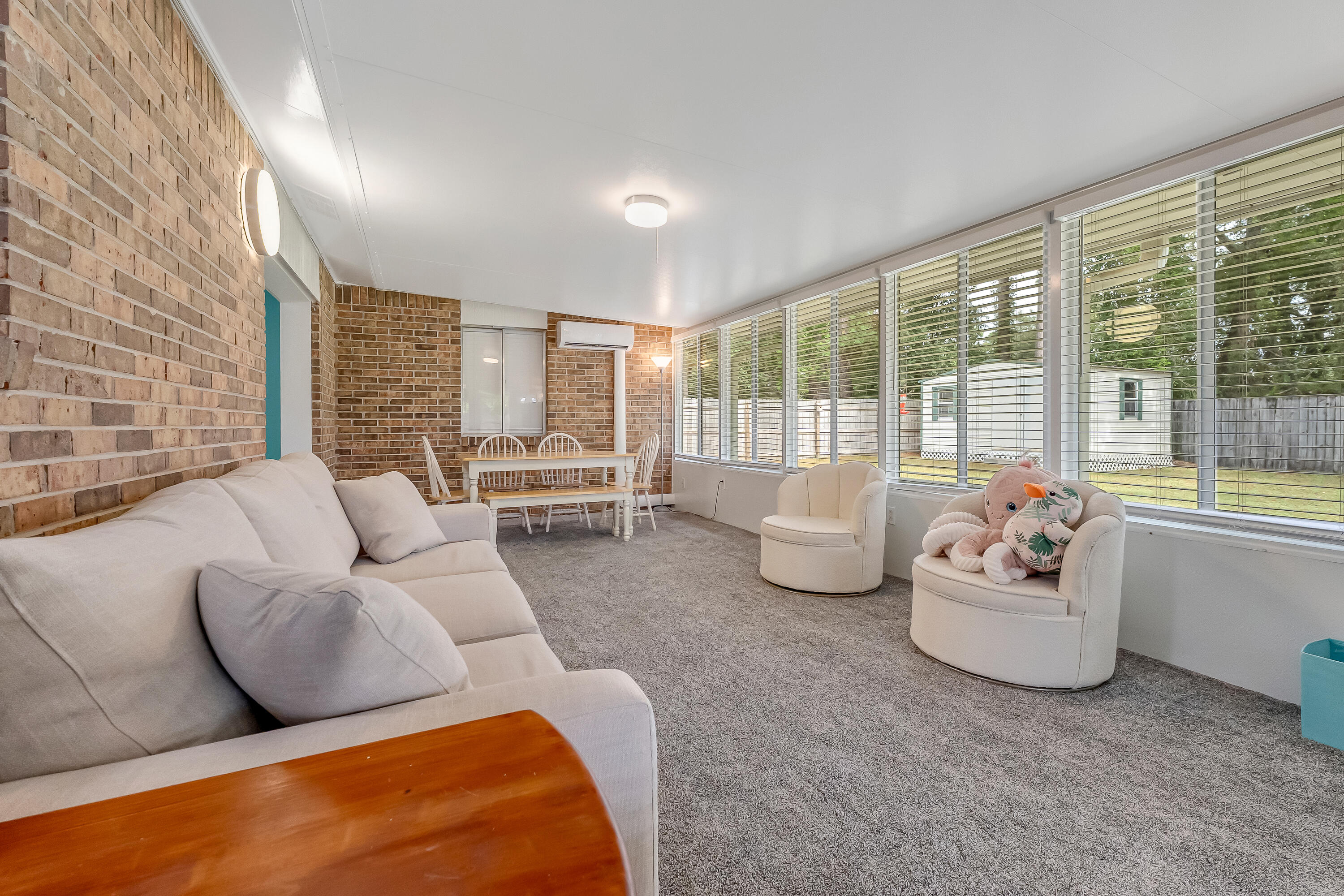 PALM ESTATES UNIT 3 - Residential