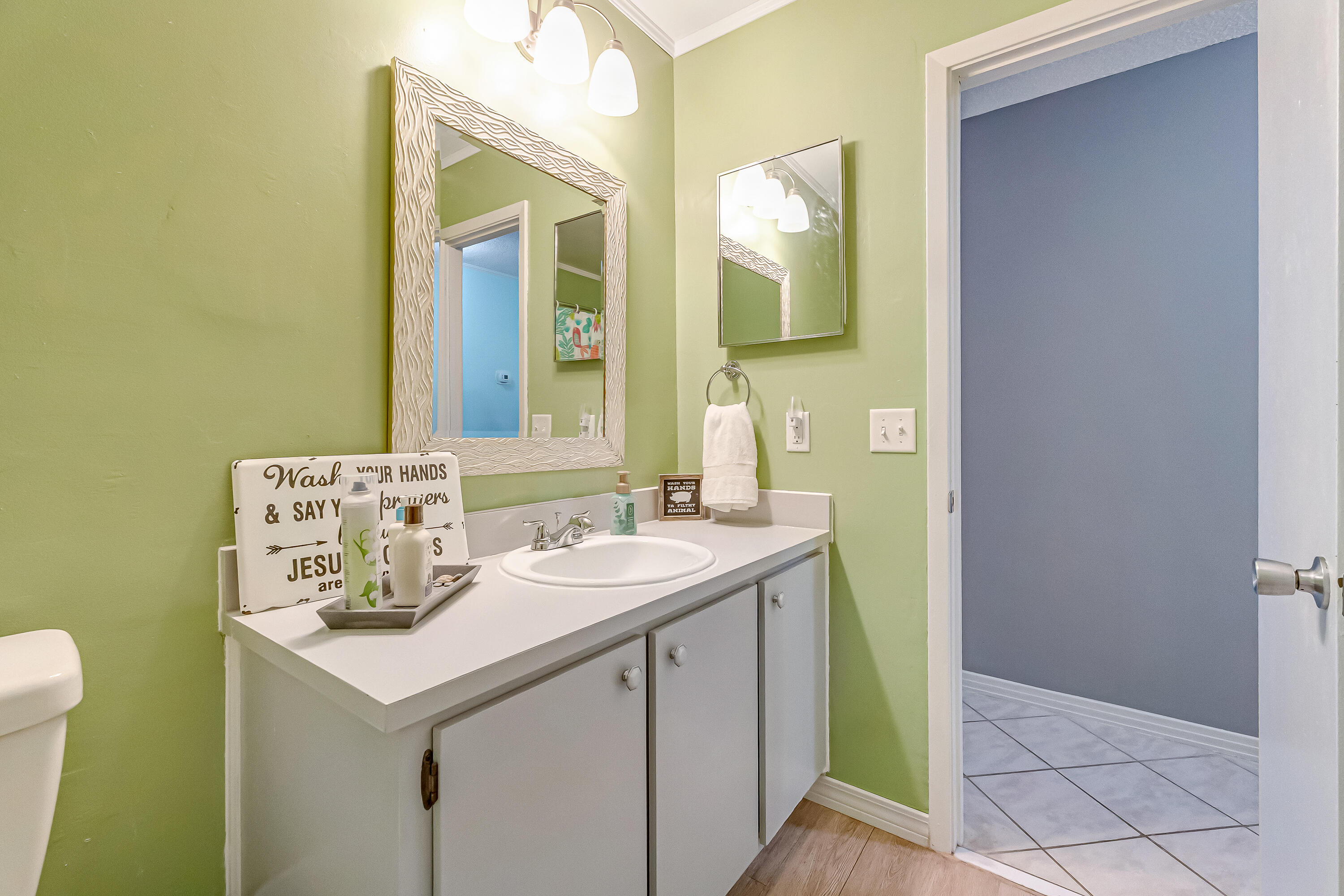 PALM ESTATES UNIT 3 - Residential