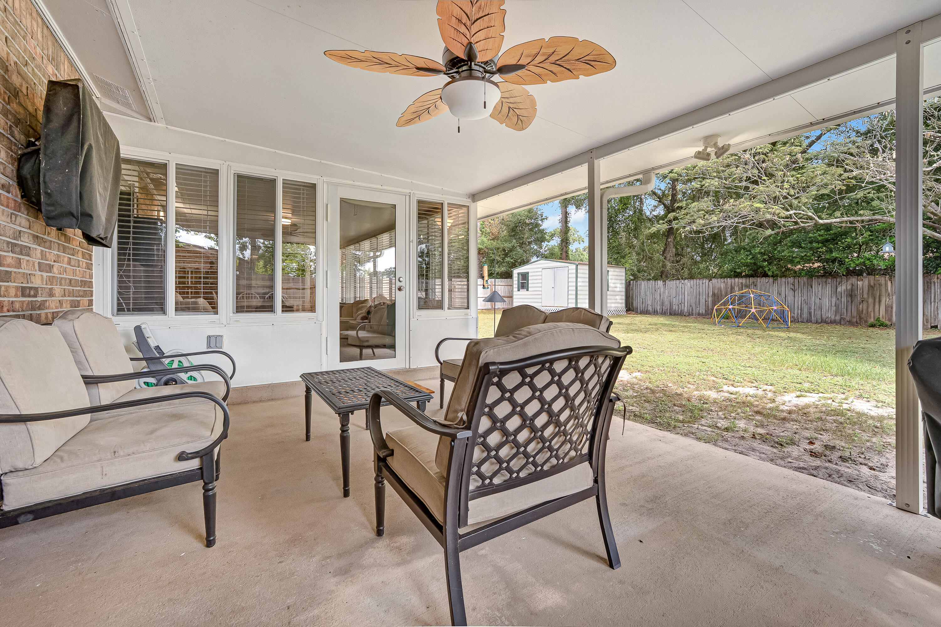 PALM ESTATES UNIT 3 - Residential