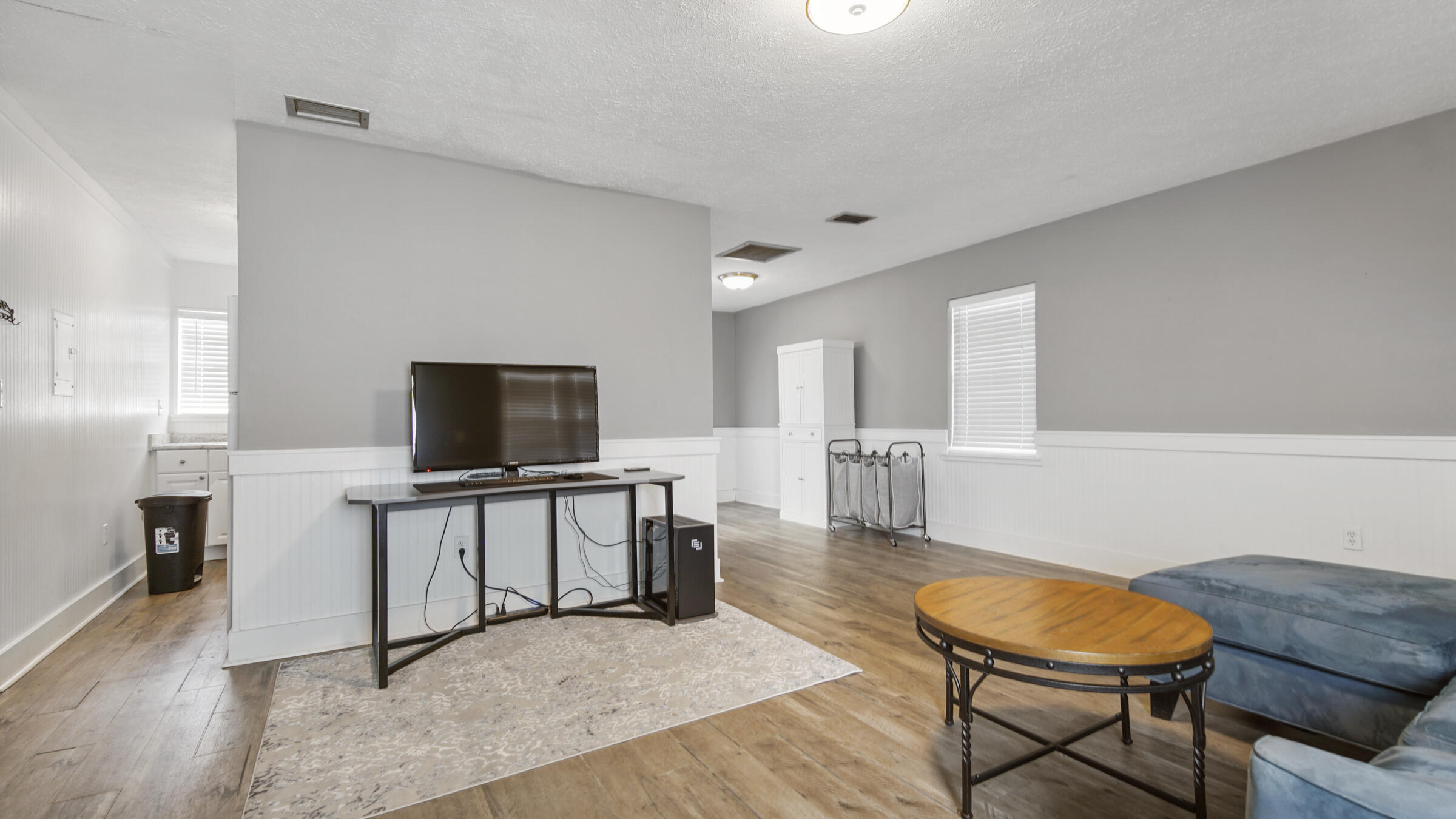 RIVIERA BEACH - Residential