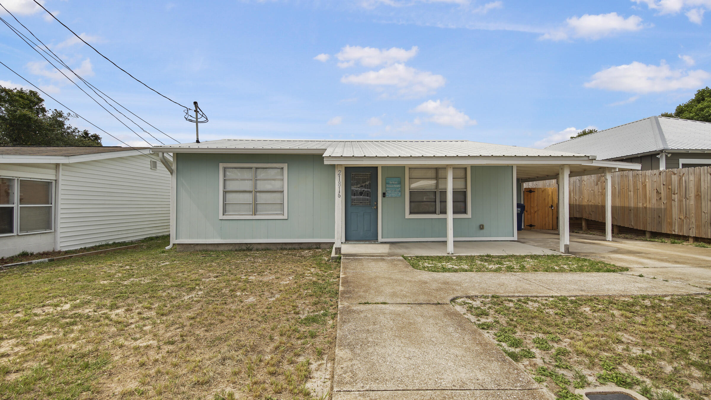 RIVIERA BEACH - Residential