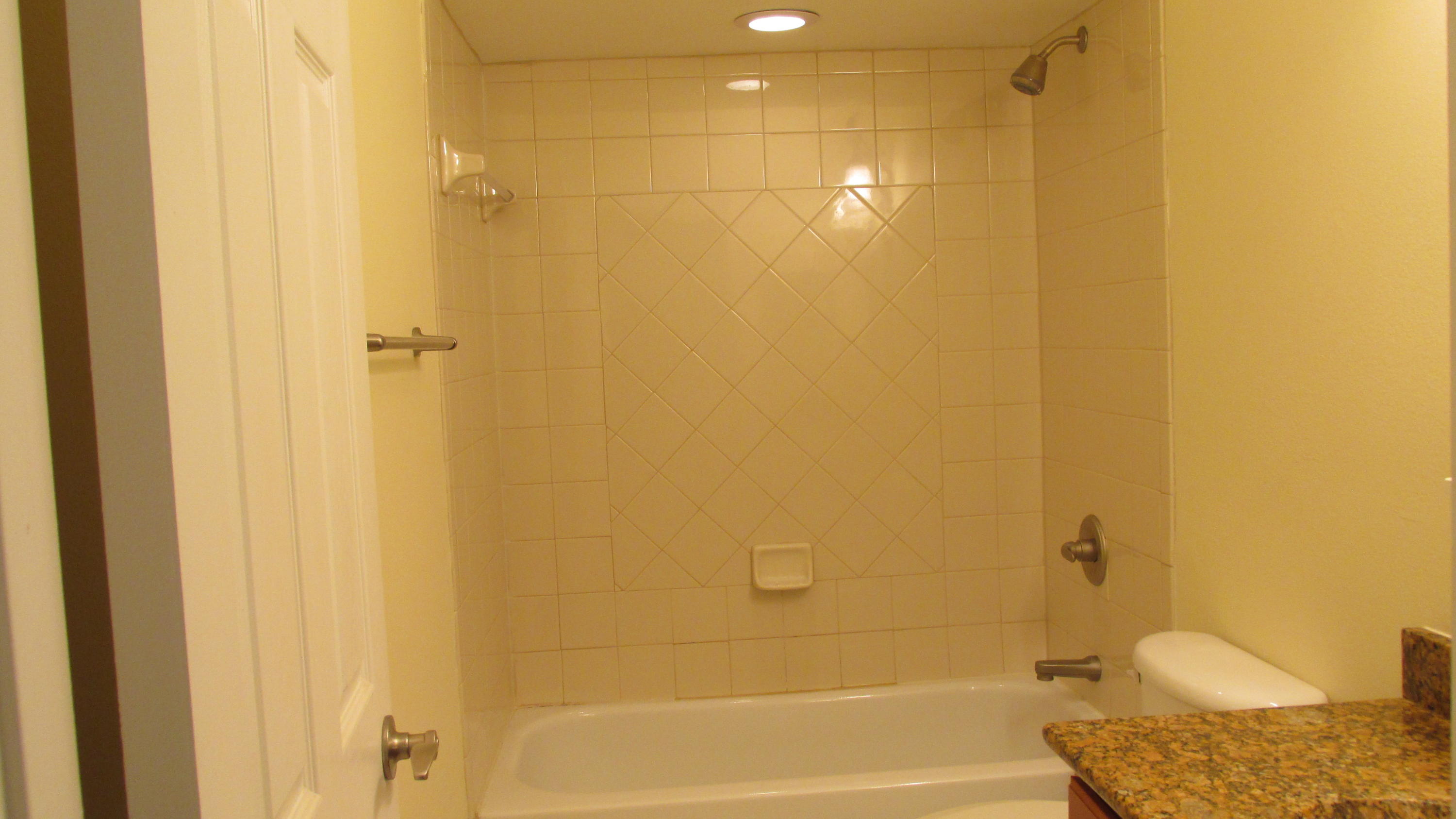 EAGLE BAY - Residential Lease