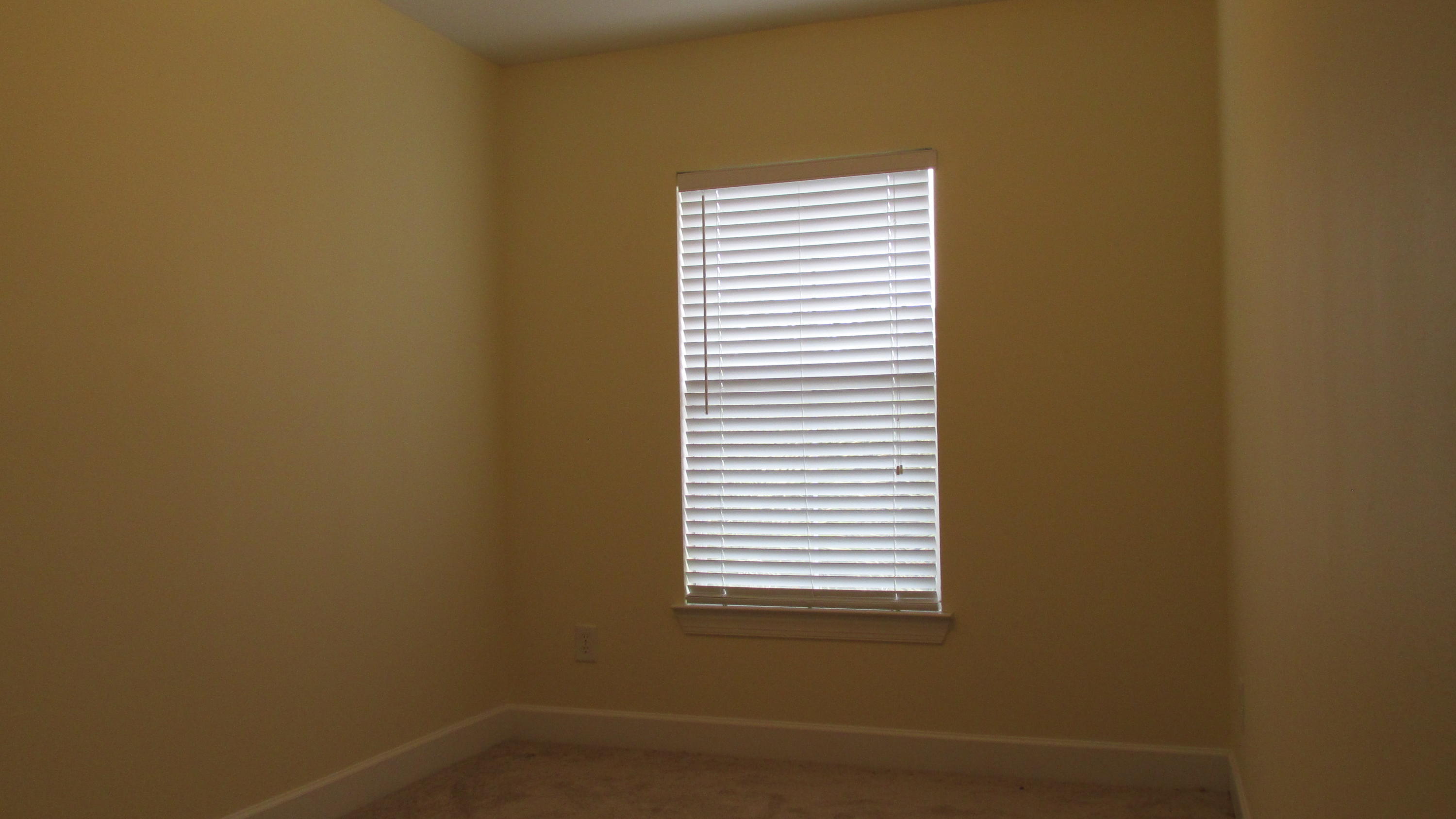 EAGLE BAY - Residential Lease