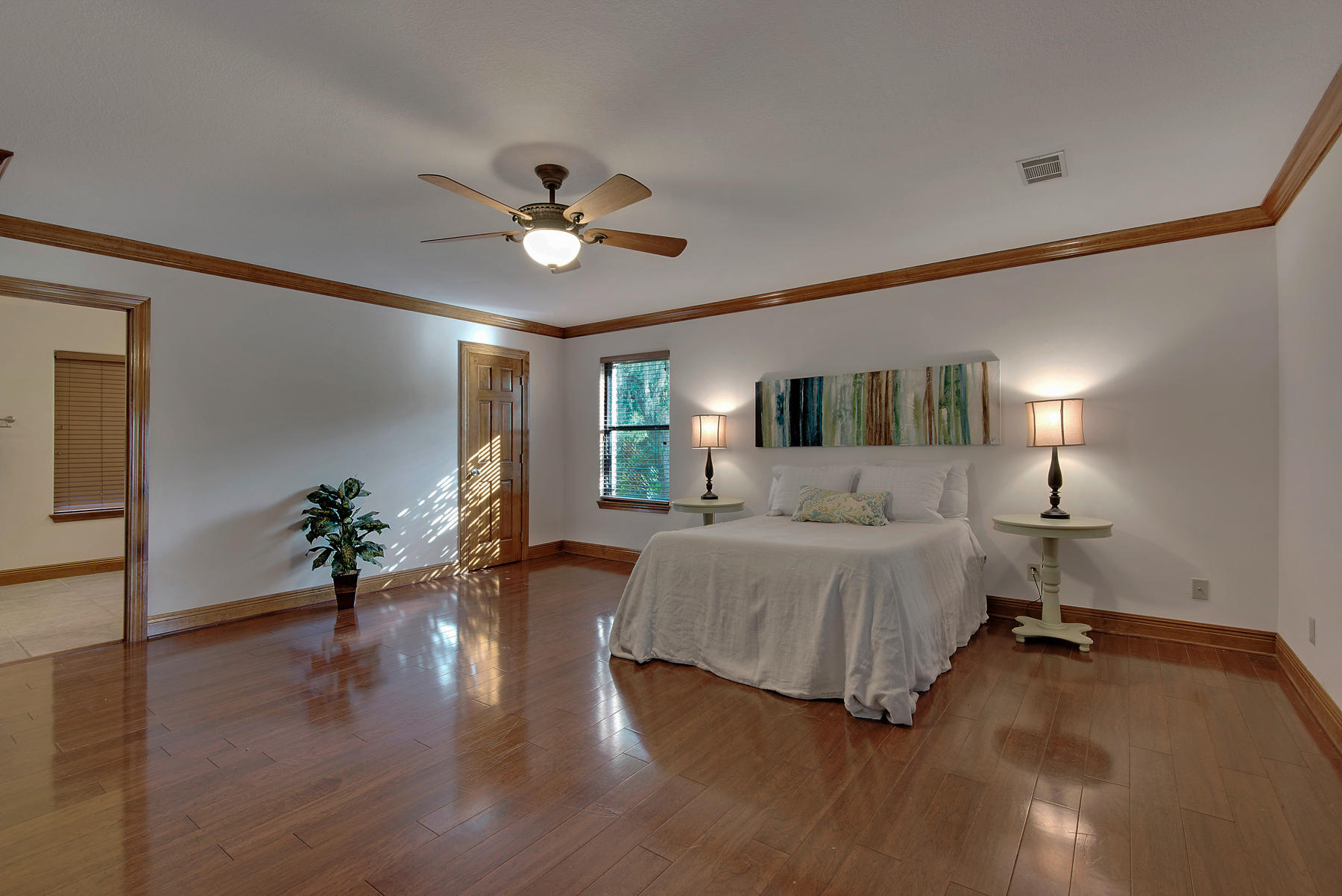 ROBLEDAL ESTATES - Residential