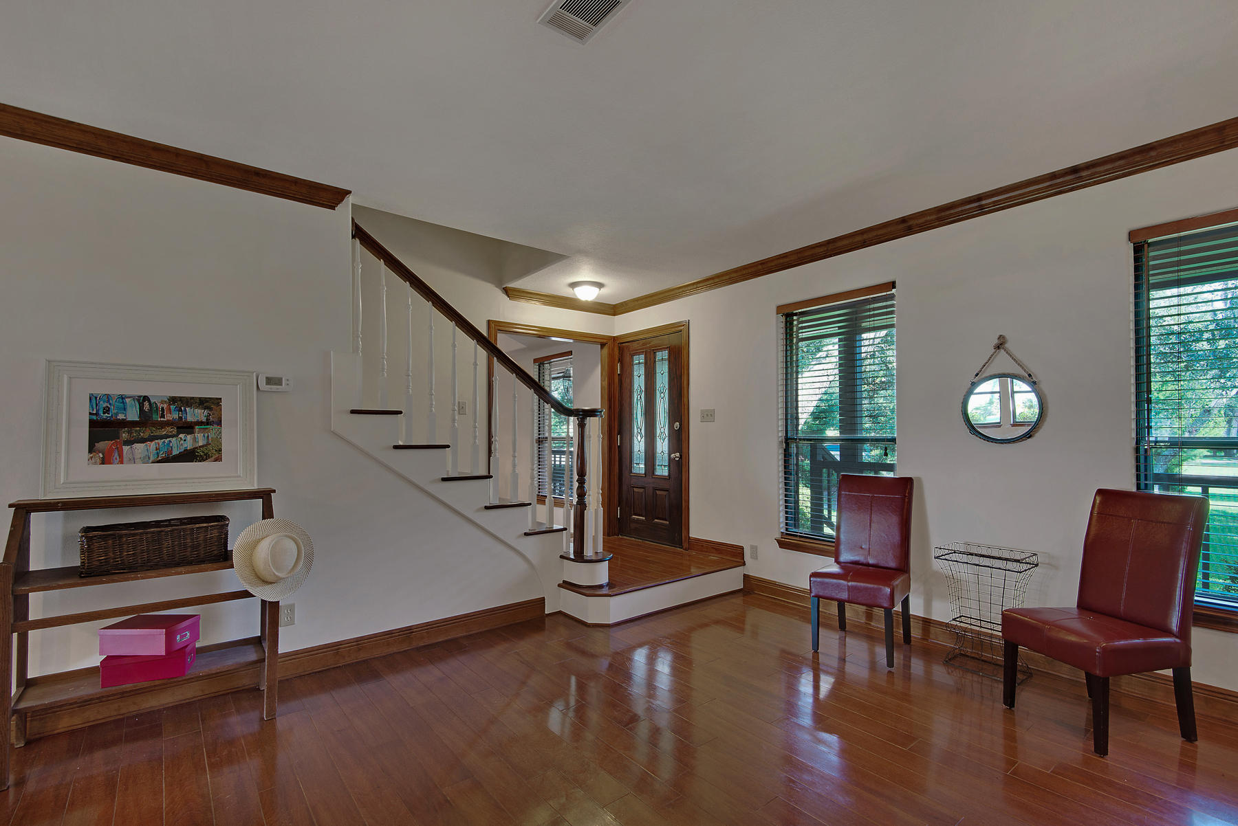 ROBLEDAL ESTATES - Residential