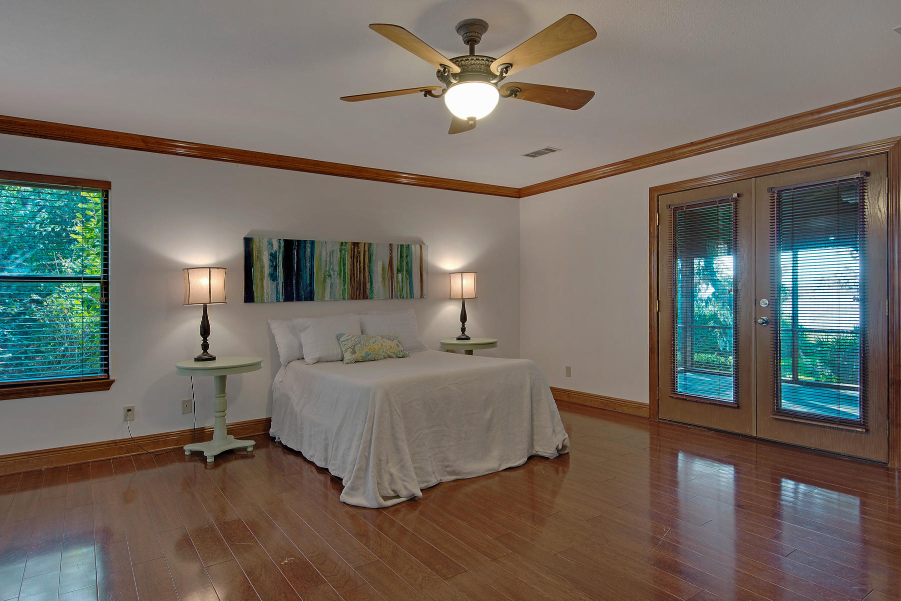 ROBLEDAL ESTATES - Residential