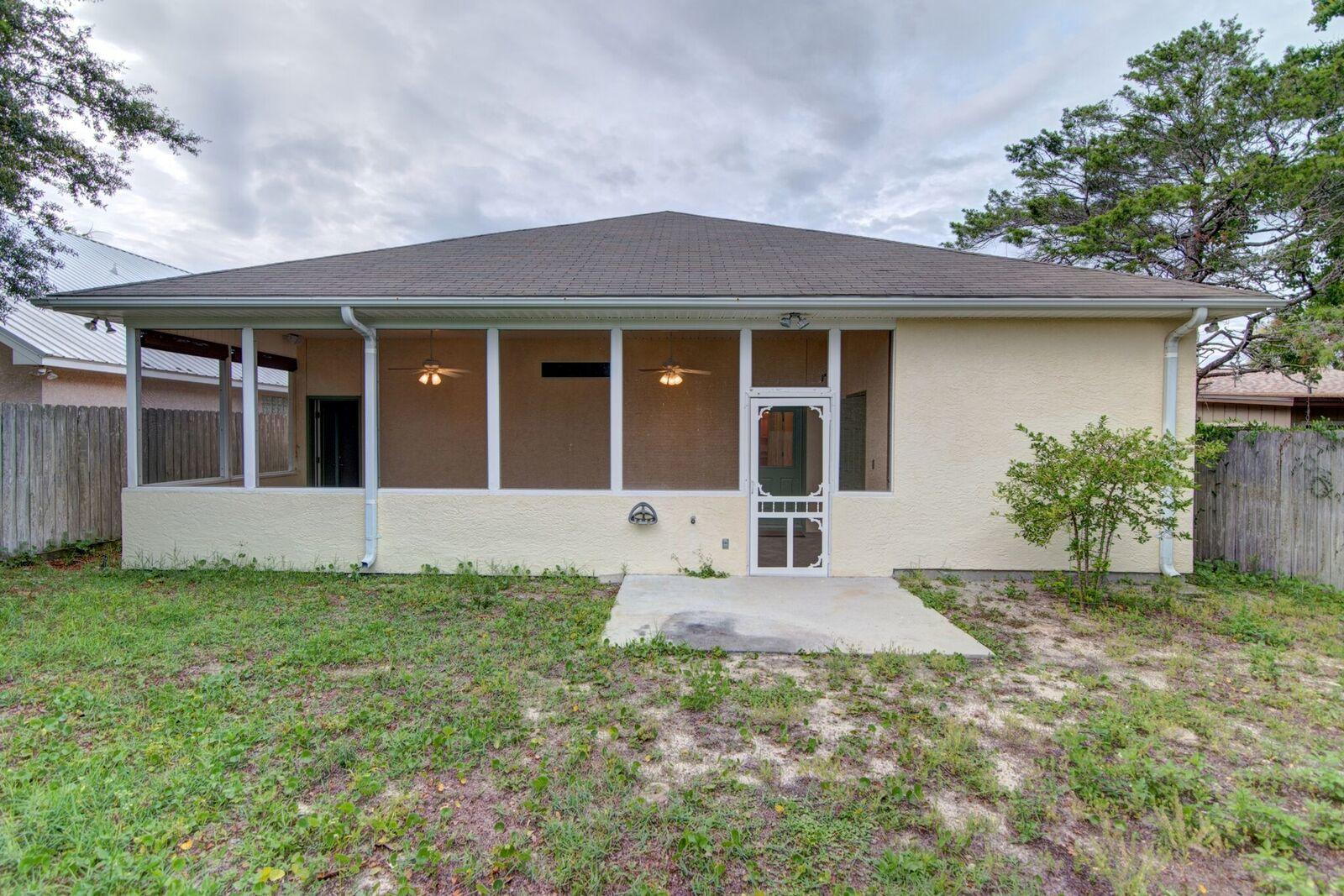 RIVIERA BEACH - Residential