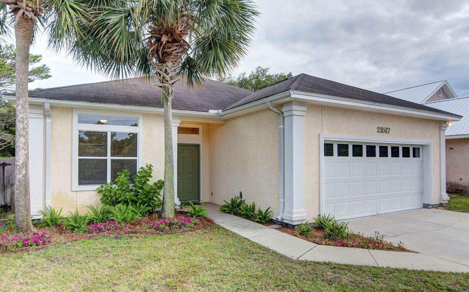 RIVIERA BEACH - Residential