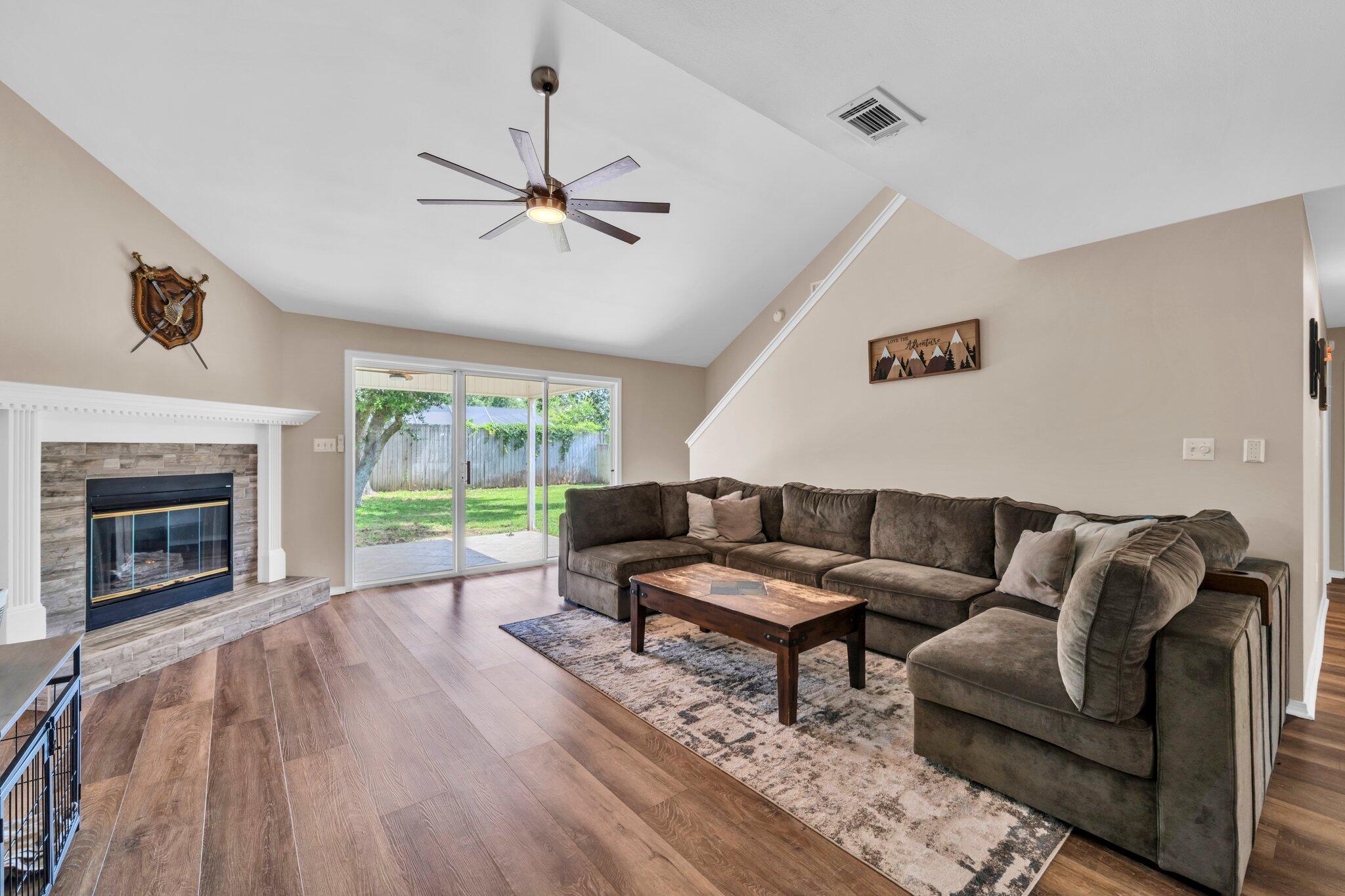 PARKWOOD ESTATES PH 7 - Residential