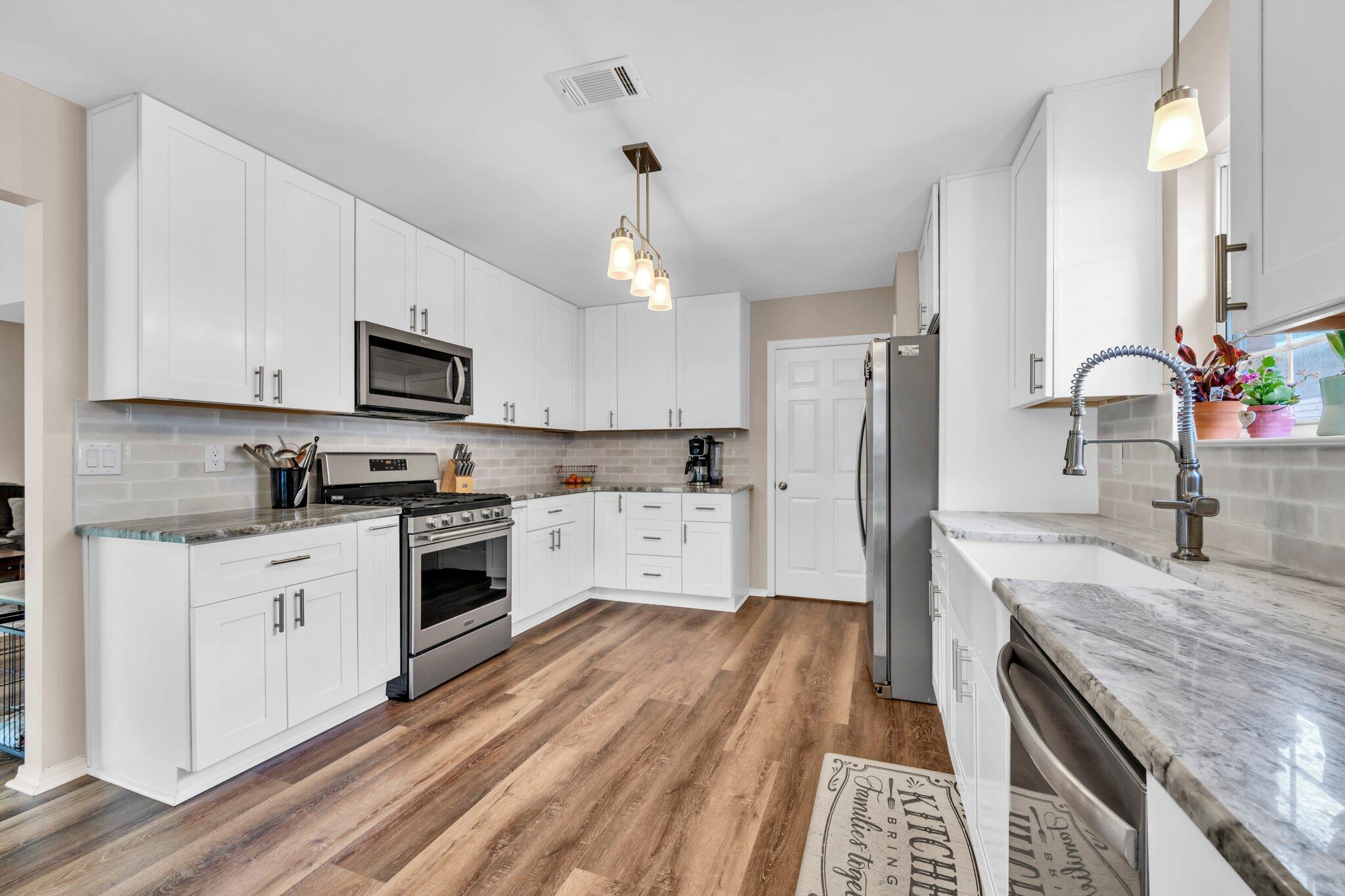 PARKWOOD ESTATES PH 7 - Residential