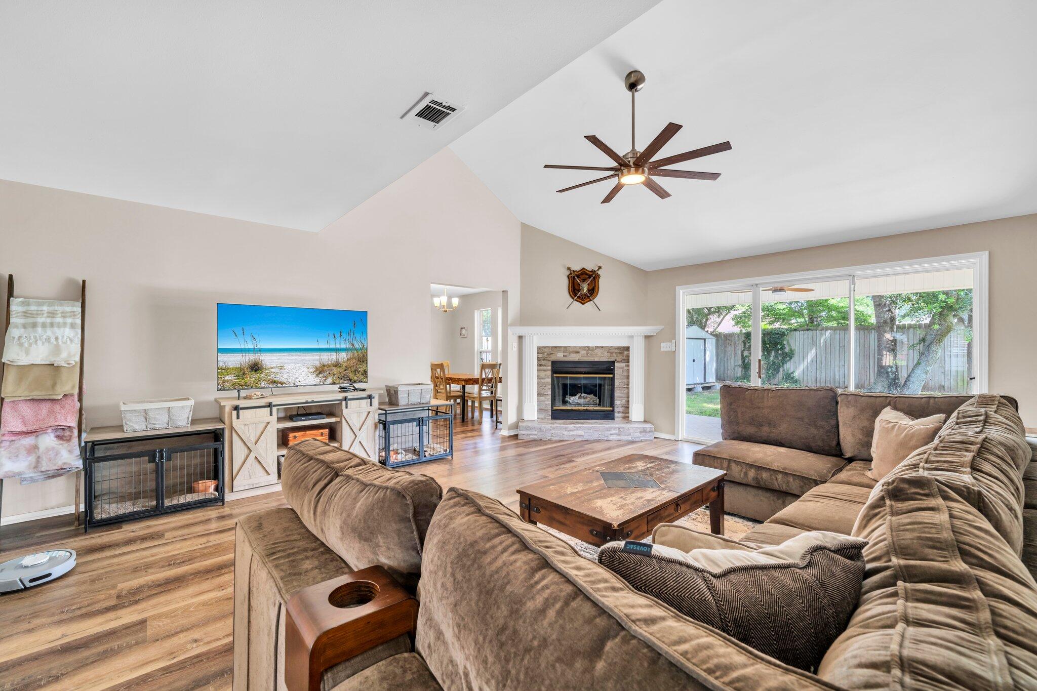 PARKWOOD ESTATES PH 7 - Residential