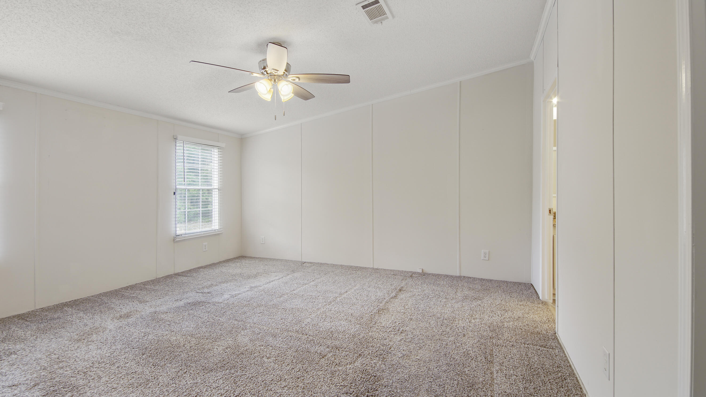 ROBINWOOD ACRES - Residential