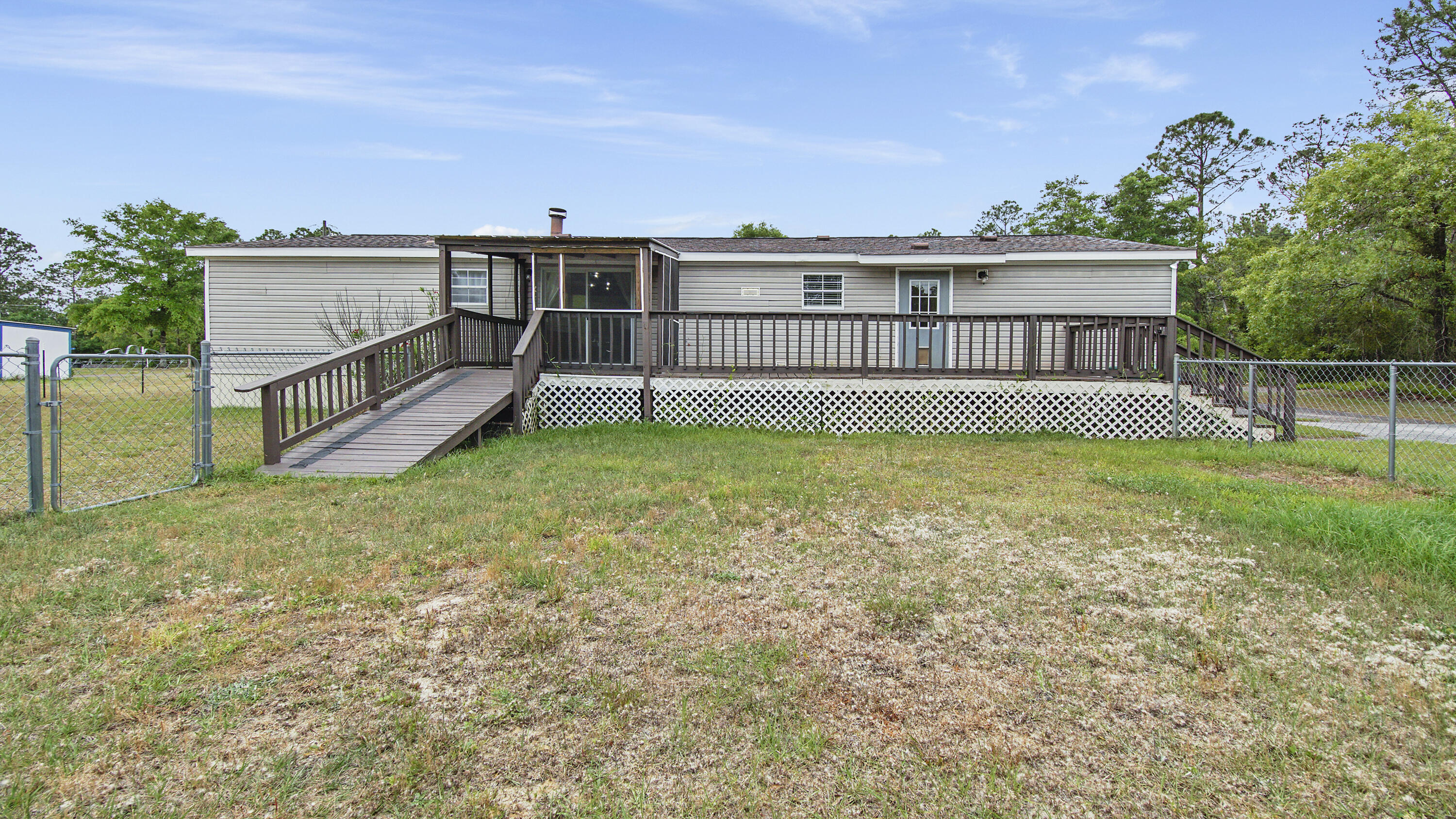 ROBINWOOD ACRES - Residential