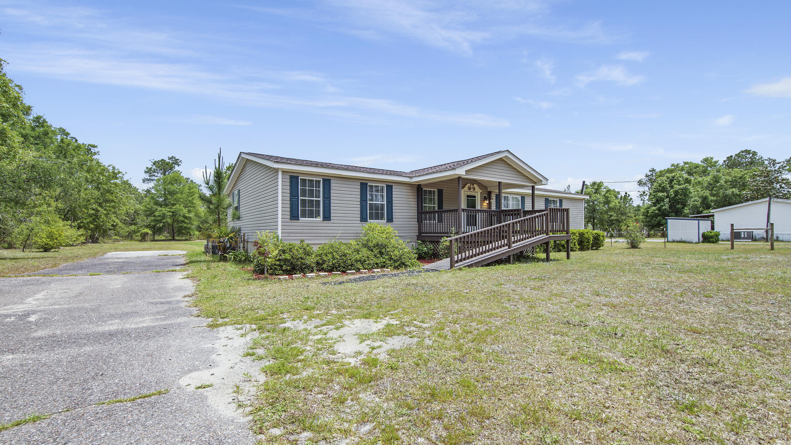 ROBINWOOD ACRES - Residential