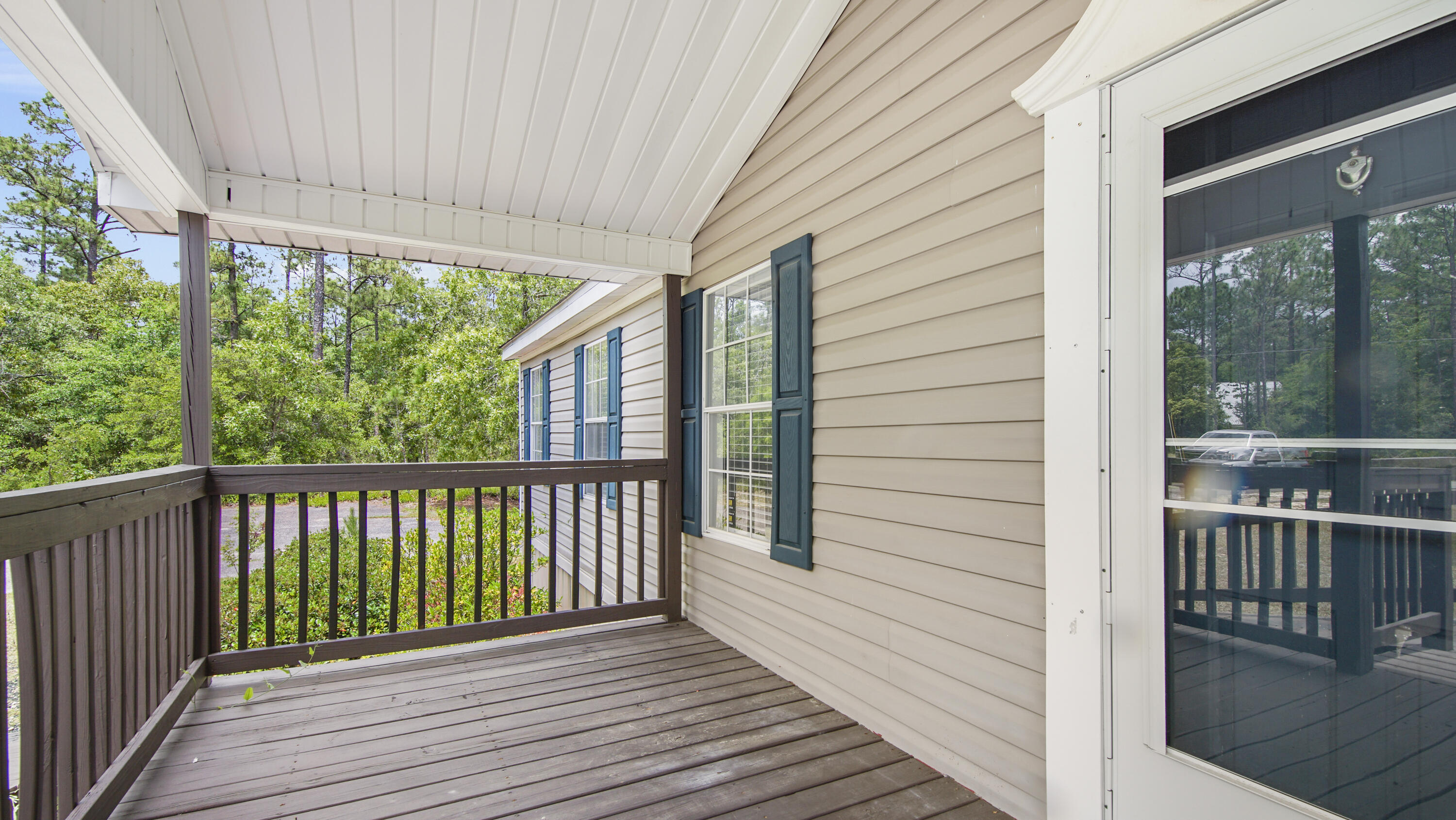 ROBINWOOD ACRES - Residential