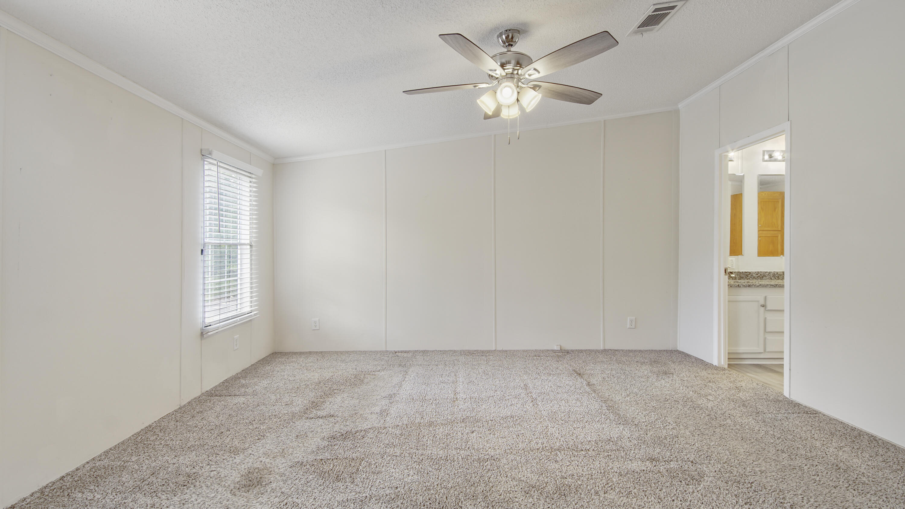 ROBINWOOD ACRES - Residential